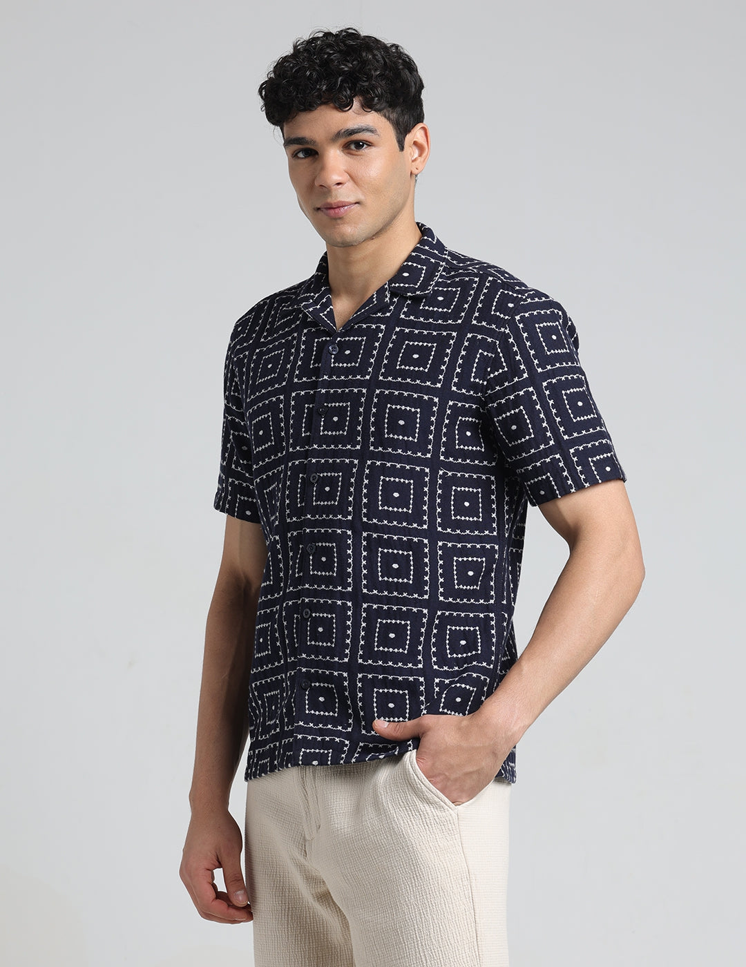 IDENTITI Men Slim Fit Lapel Collar Printed Shirt In Navy.