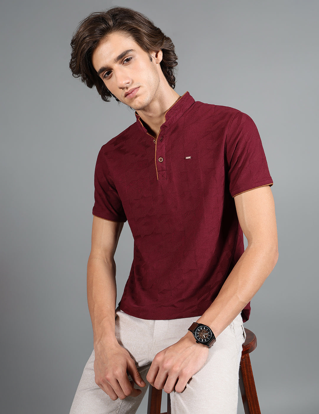 IDENTITI Men Slim Fit Mandarin Collar Solid T-Shirt In Wine.