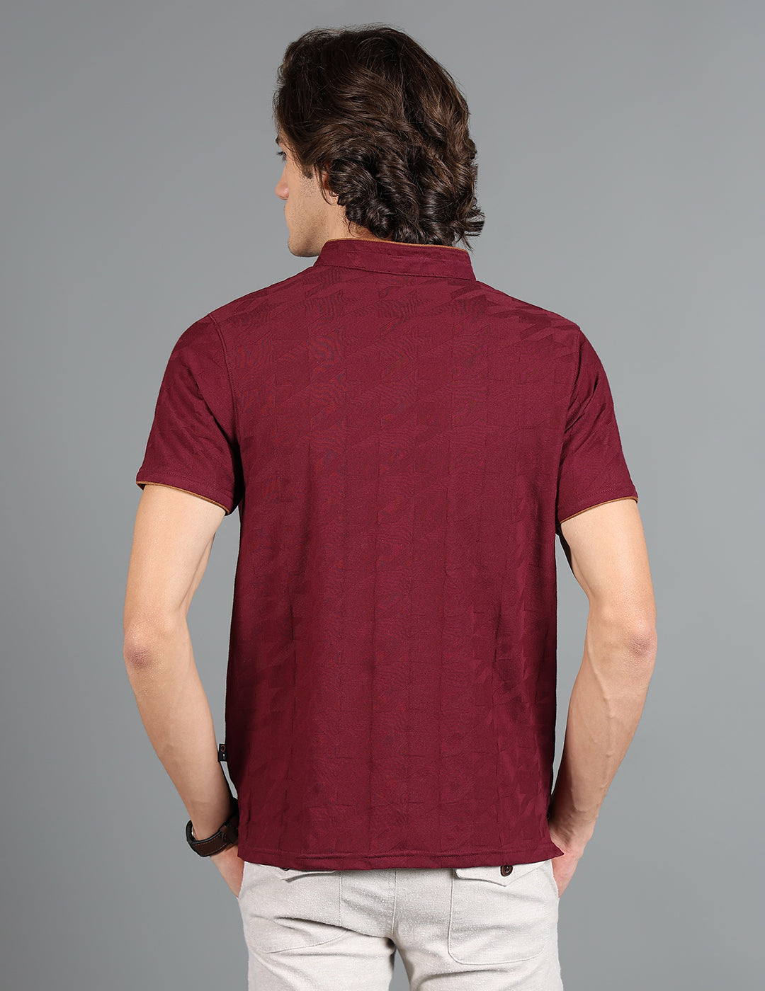IDENTITI Men Slim Fit Mandarin Collar Solid T-Shirt In Wine.
