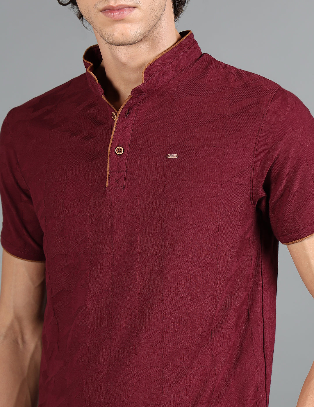 IDENTITI Men Slim Fit Mandarin Collar Solid T-Shirt In Wine.