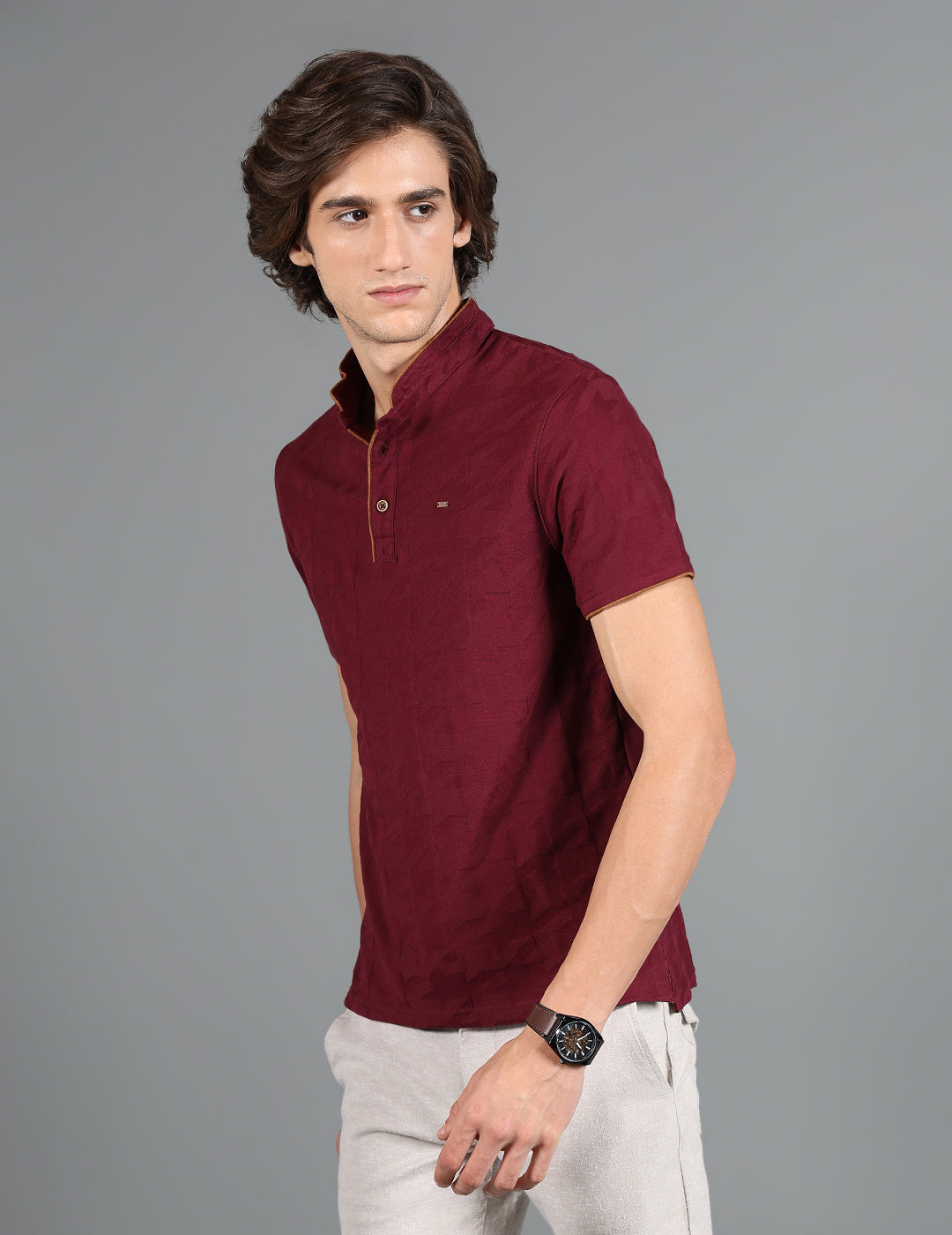 IDENTITI Men Slim Fit Mandarin Collar Solid T-Shirt In Wine.
