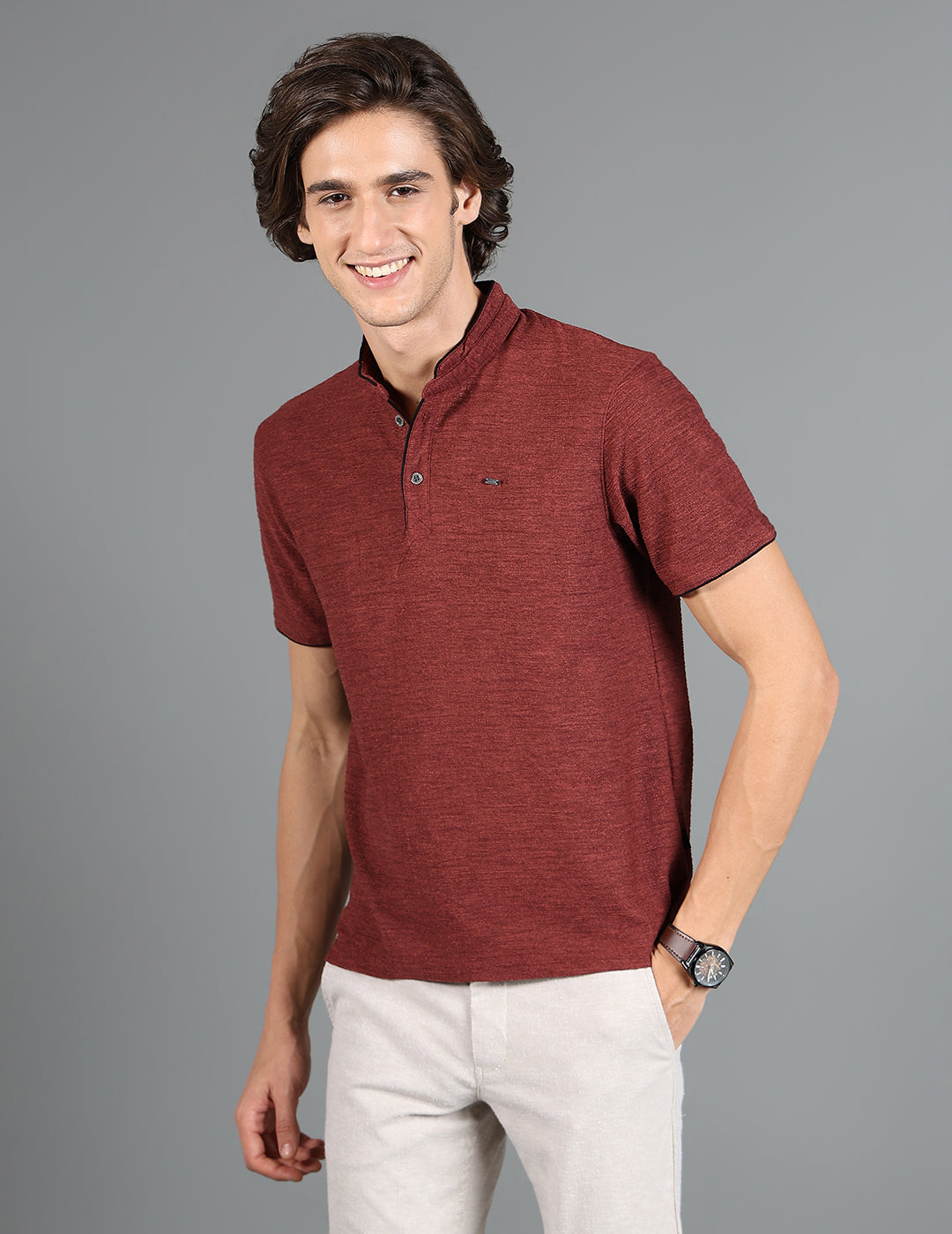 IDENTITI Men Slim Fit Mandarin Collar Solid T-Shirt In Maroon.