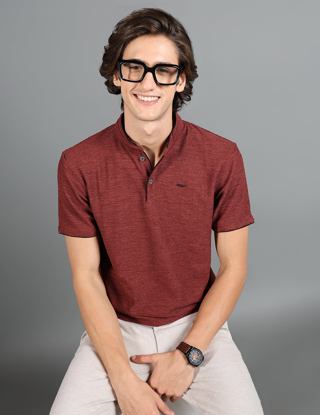 IDENTITI Men Slim Fit Mandarin Collar Solid T-Shirt In Maroon.