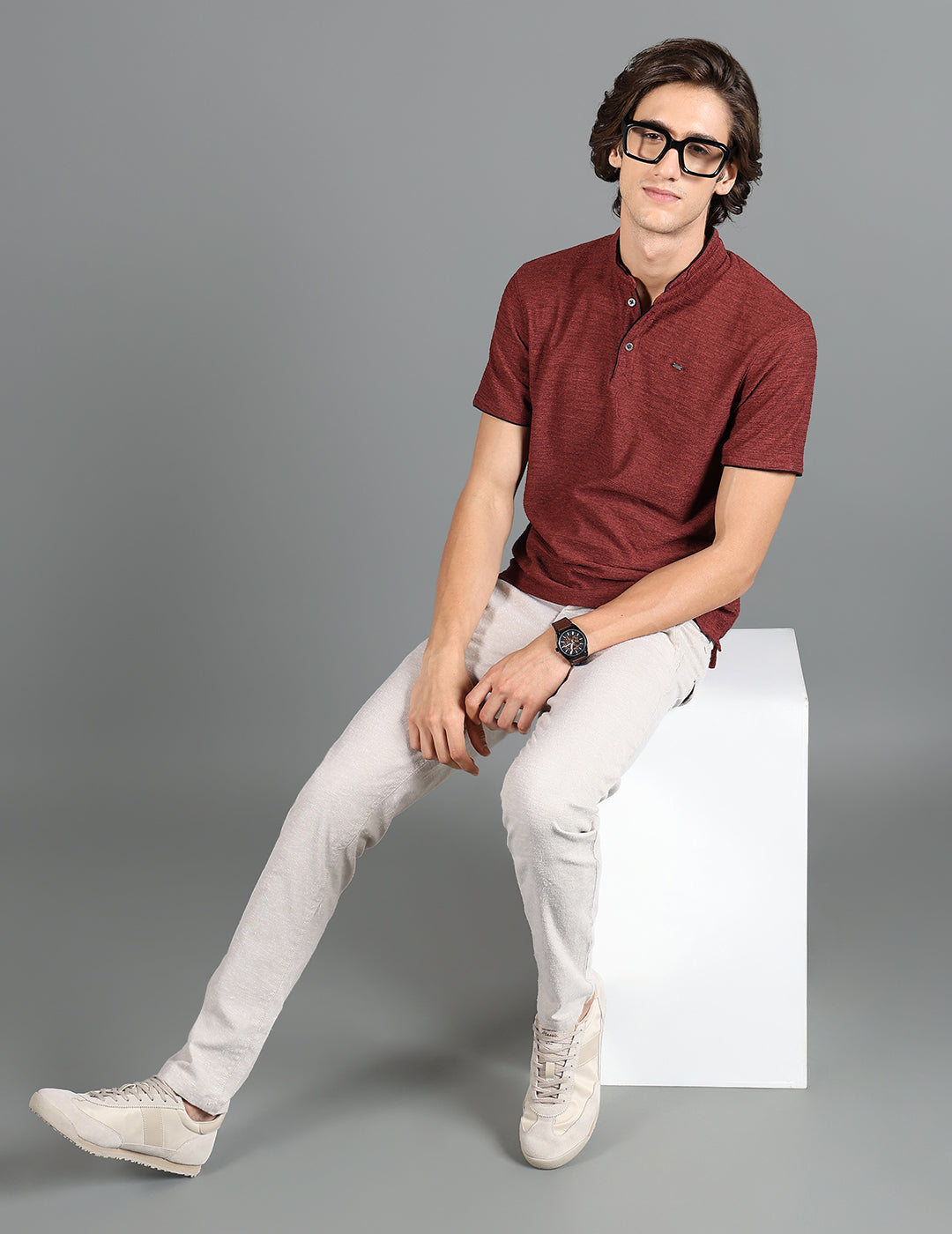 IDENTITI Men Slim Fit Mandarin Collar Solid T-Shirt In Maroon.