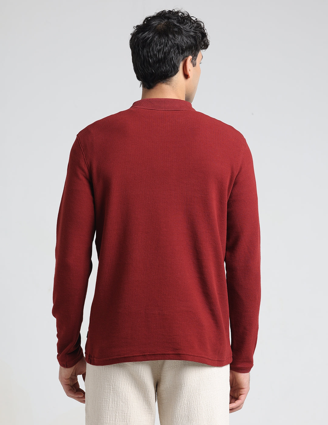 IDENTITI Men Slim Fit Polo Collar Solid T-Shirt In Maroon.