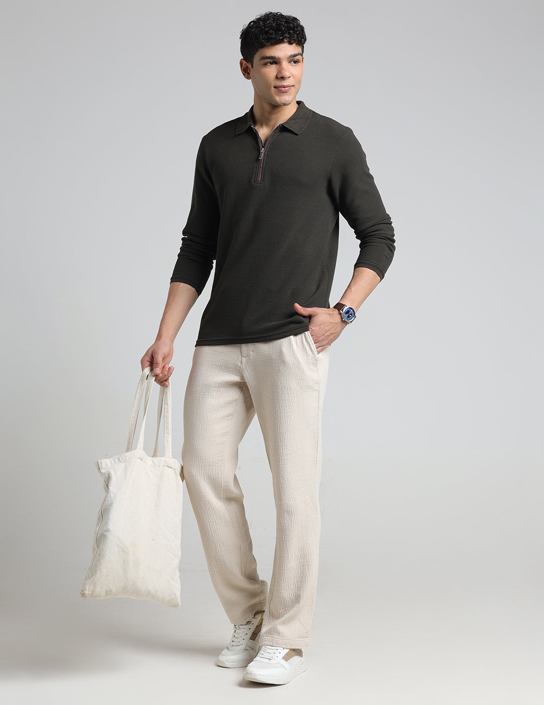 IDENTITI Men Slim Fit Polo Collar Solid T-Shirt In Olive Green.