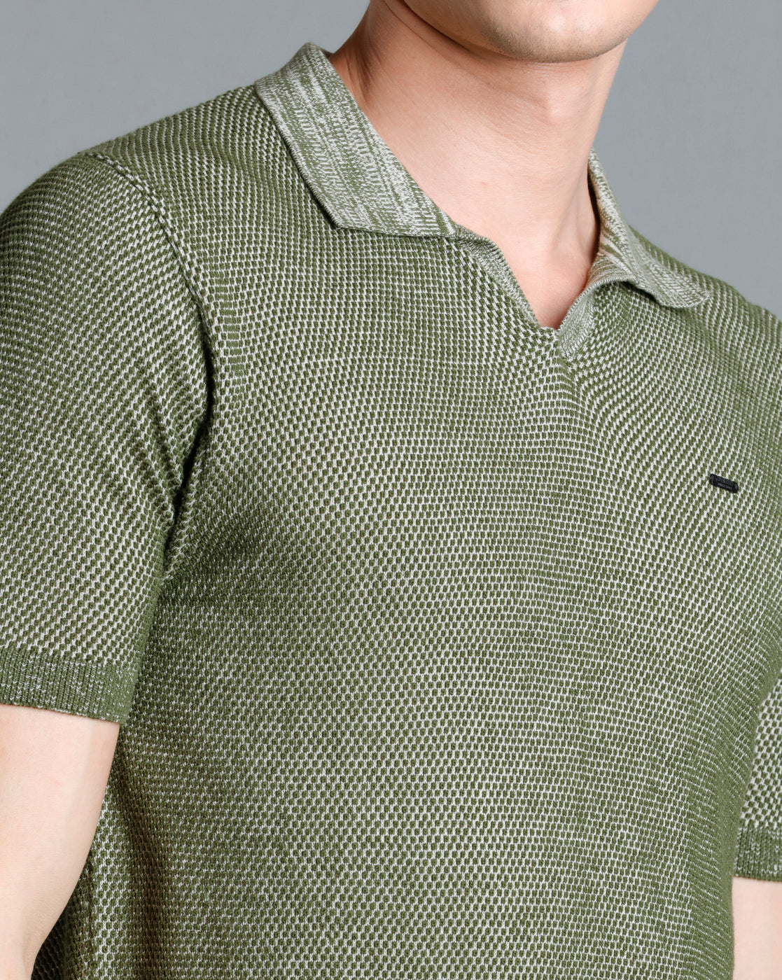 Identiti Green Half Sleeve Solid Slim Fit Cotton Casual Polo T-Shirt For Men