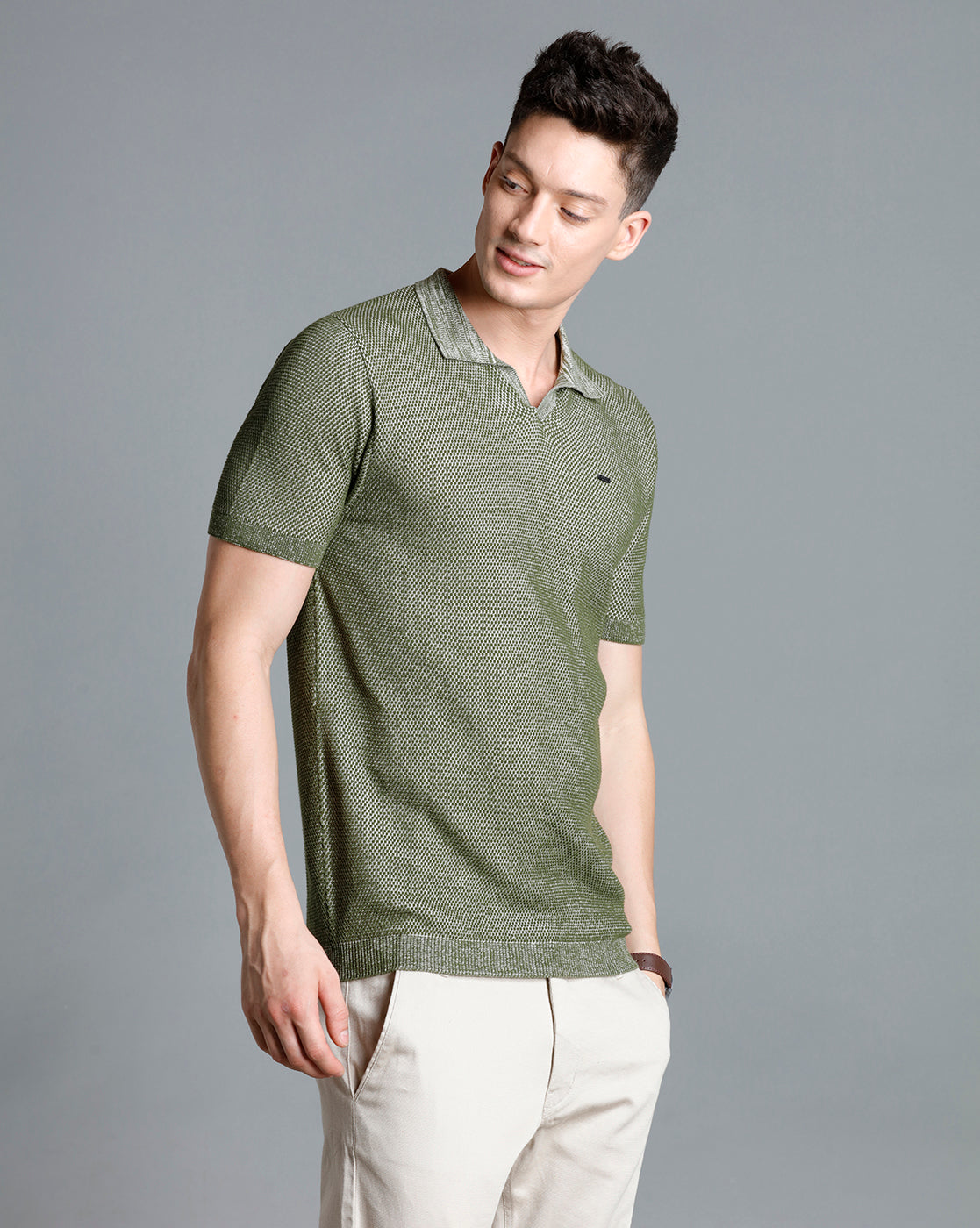 Identiti Green Half Sleeve Solid Slim Fit Cotton Casual Polo T-Shirt For Men