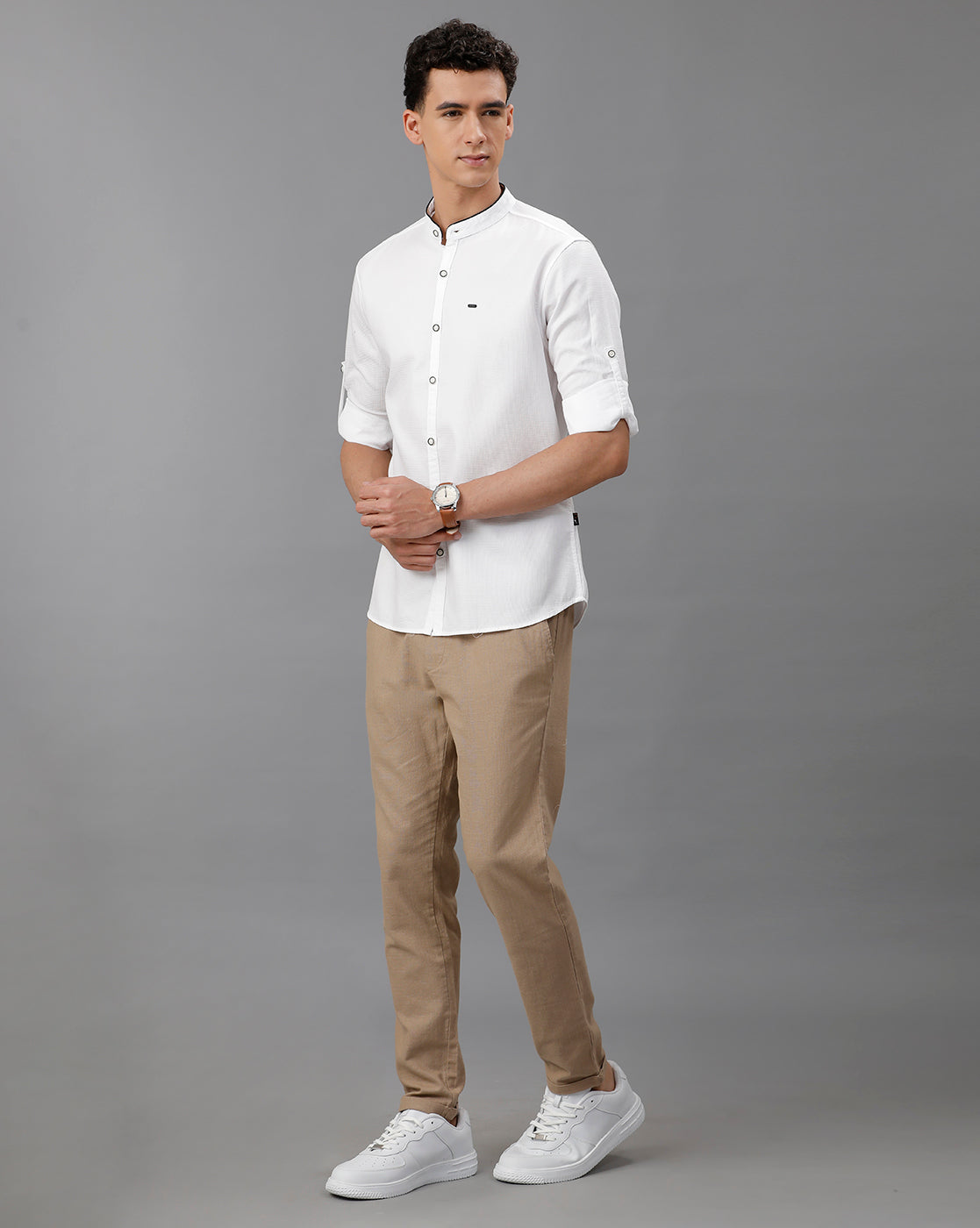 IDENTITI Men Slim Fit Mandarin Collar Solid Shirt In White.