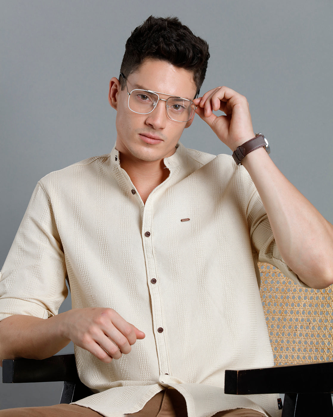 IDENTITI Men Slim Fit Mandarin Collar Solid Shirt In Beige.