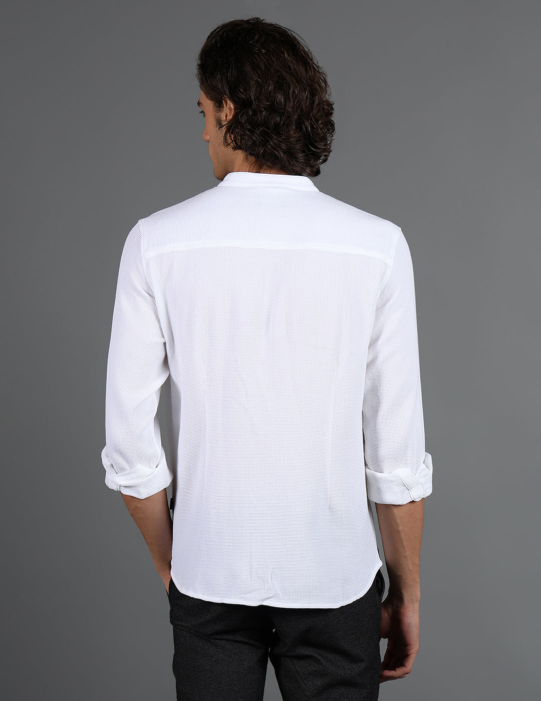 IDENTITI Men Slim Fit Mandarin Collar Solid Shirt In White