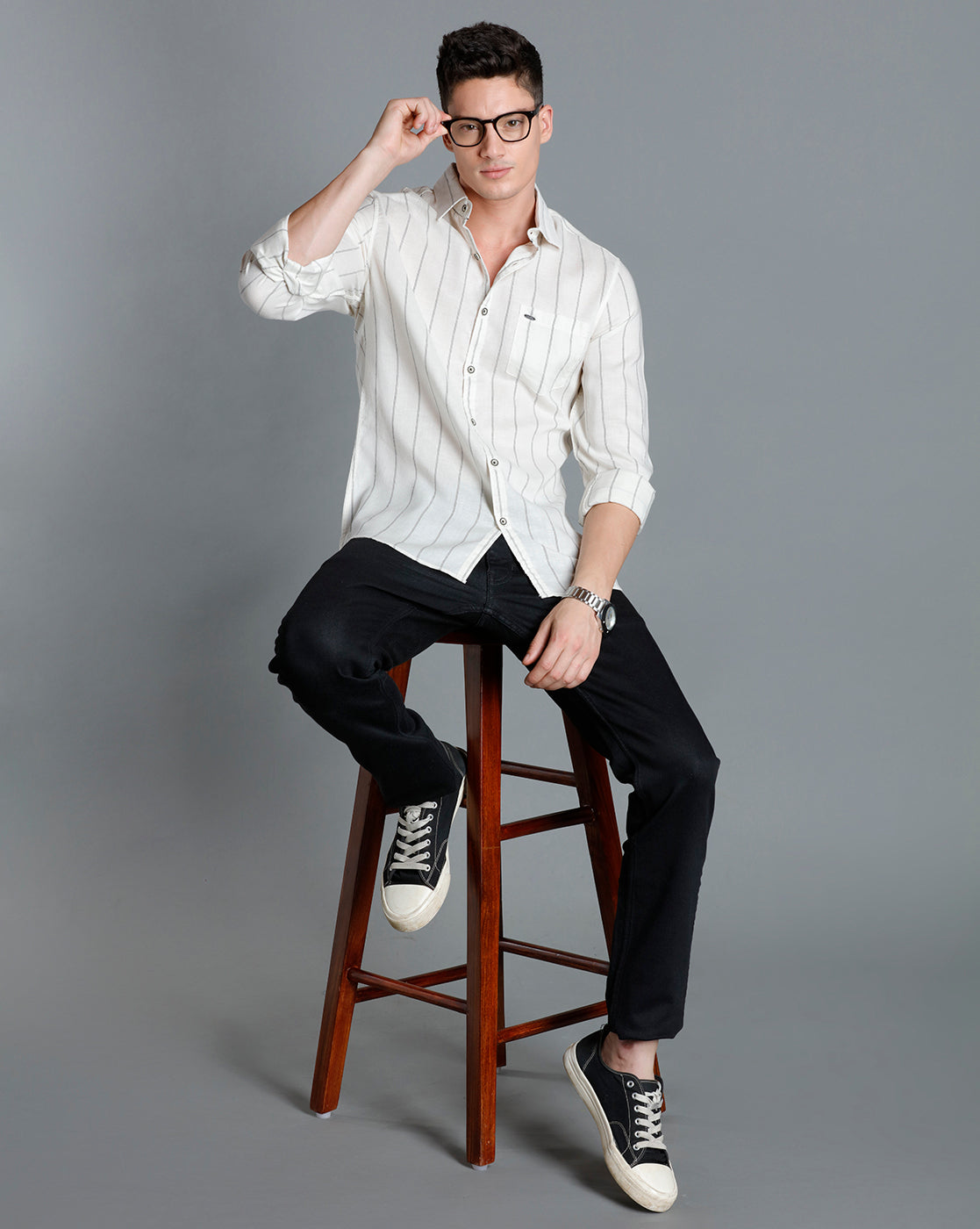 IDENTITI Men Slim Fit Regular Collar Striped Shirt In Offwhite