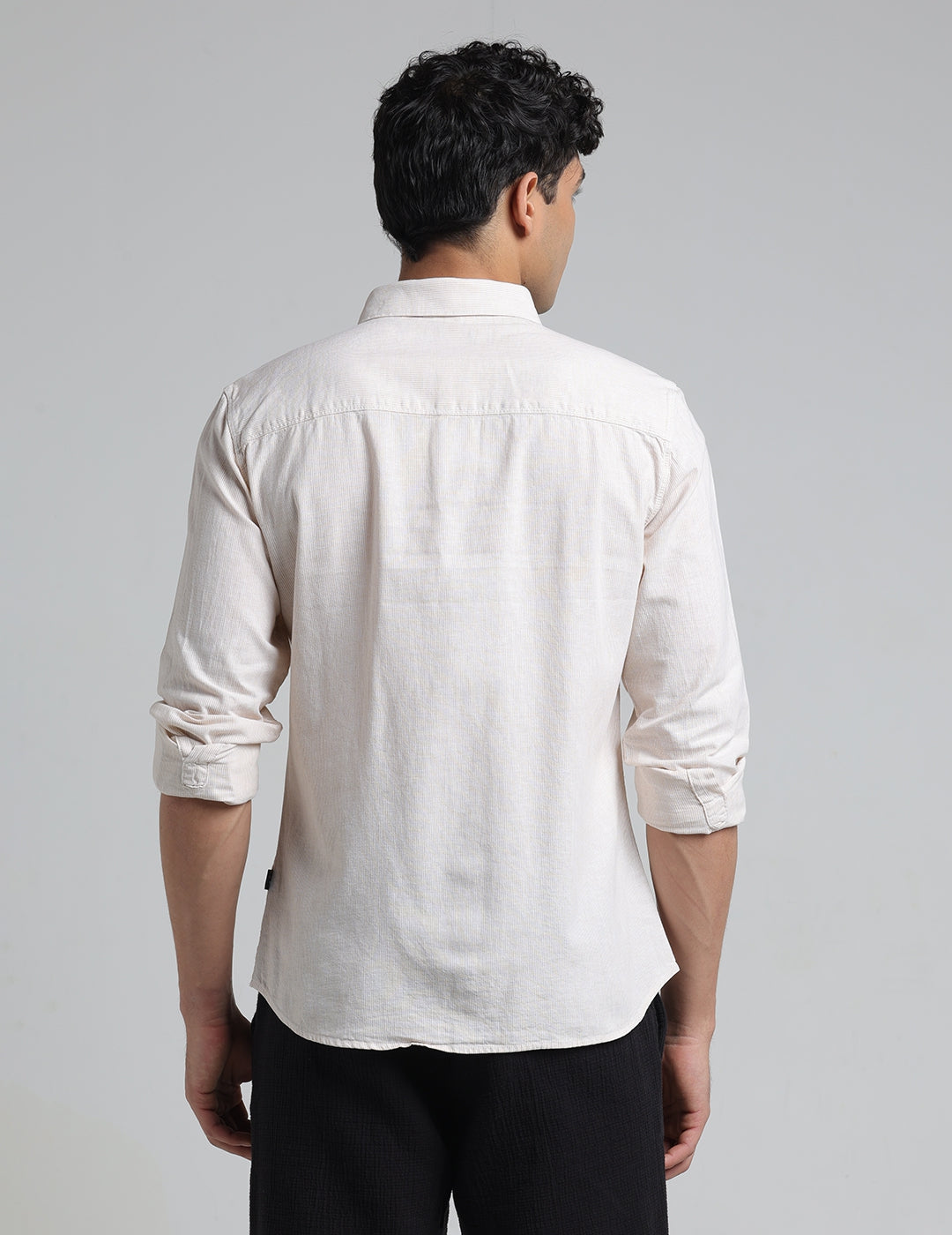 IDENTITI Men Slim Fit Cutaway Collar Striped Shirt In Beige.