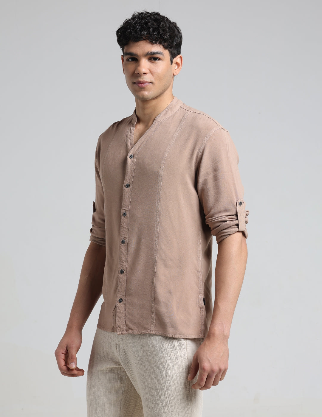 IDENTITI Men Slim Fit Mandarin Collar Solid Shirt In Sand.