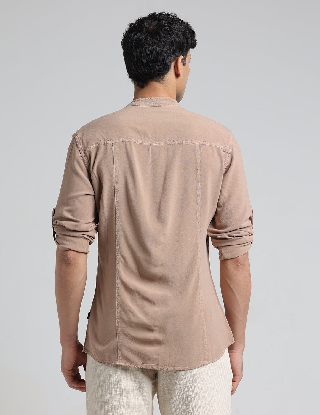 IDENTITI Men Slim Fit Mandarin Collar Solid Shirt In Sand.