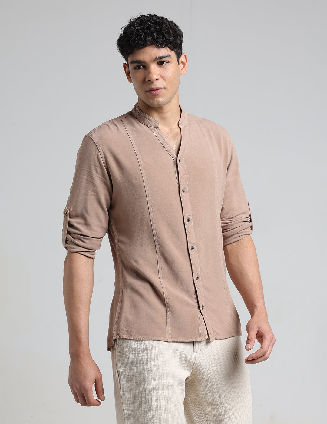 IDENTITI Men Slim Fit Mandarin Collar Solid Shirt In Sand.