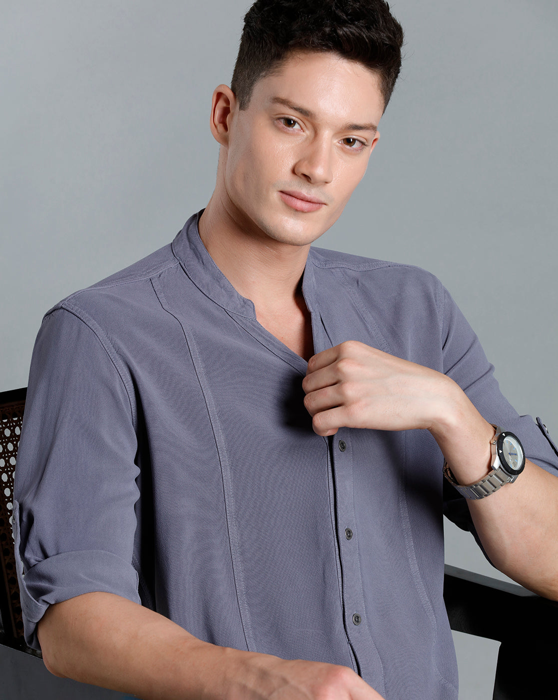 IDENTITI Men Slim Fit Mandarin Collar Solid Shirt In Grey