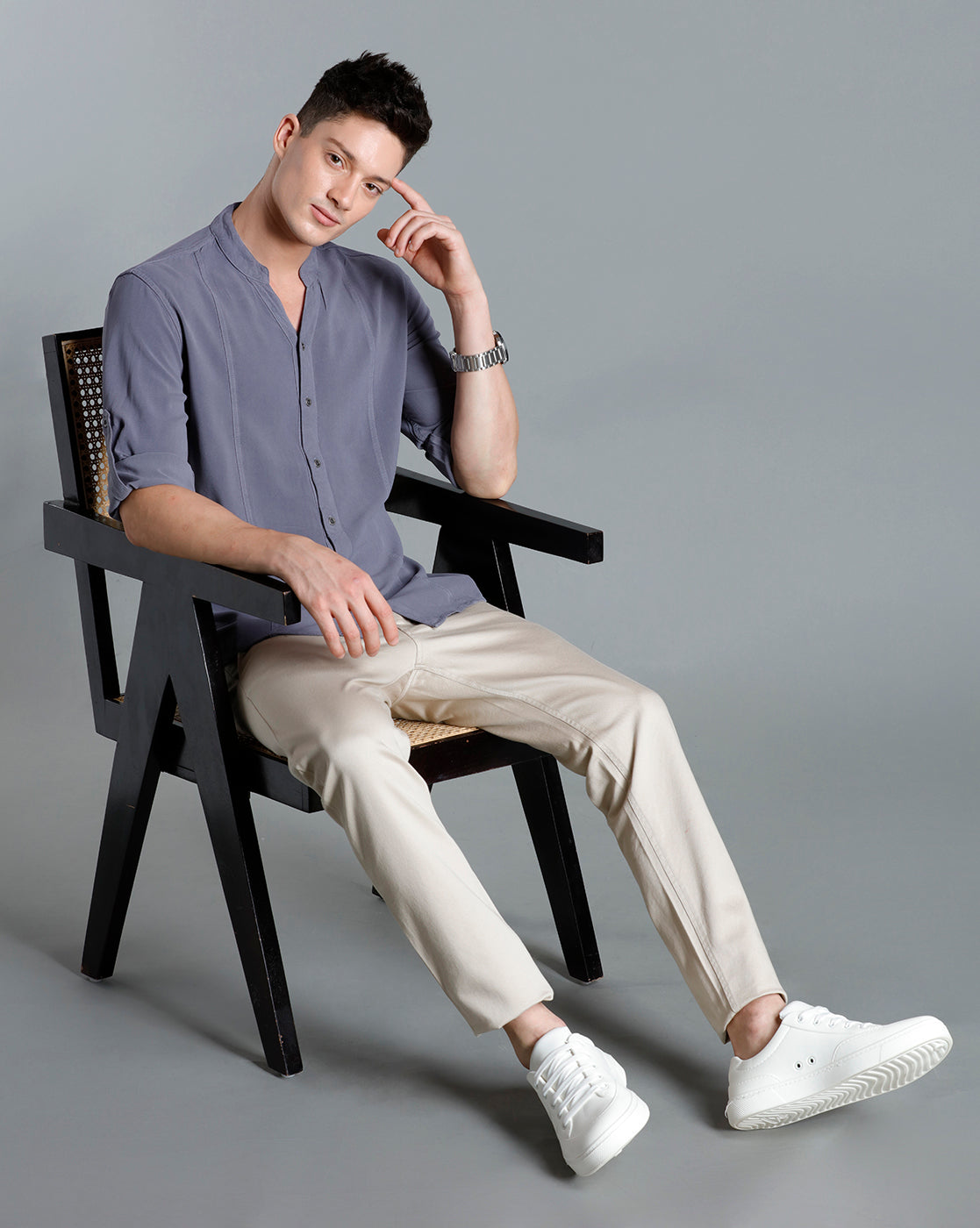 IDENTITI Men Slim Fit Mandarin Collar Solid Shirt In Grey