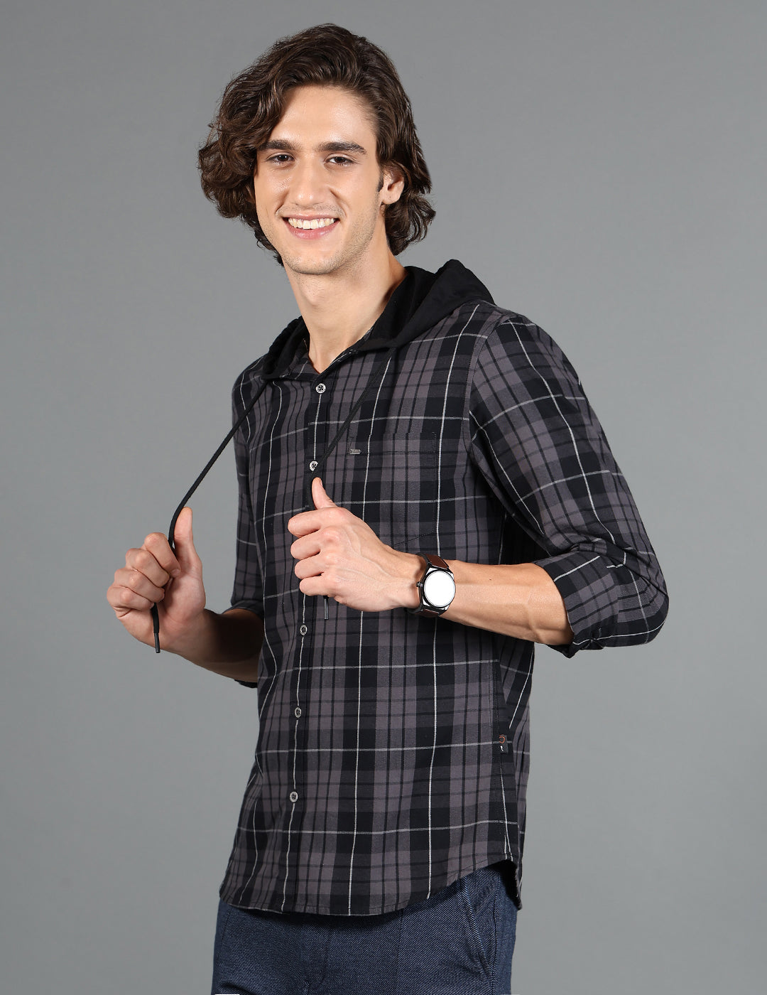 IDENTITI Men Slim Fit Hooded Checks Shirt In Black.