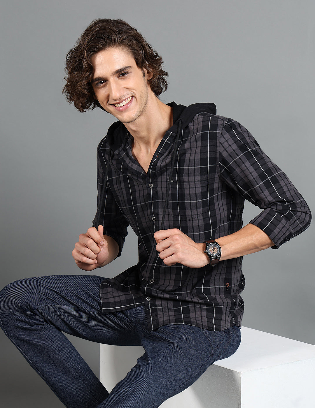IDENTITI Men Slim Fit Hooded Checks Shirt In Black.