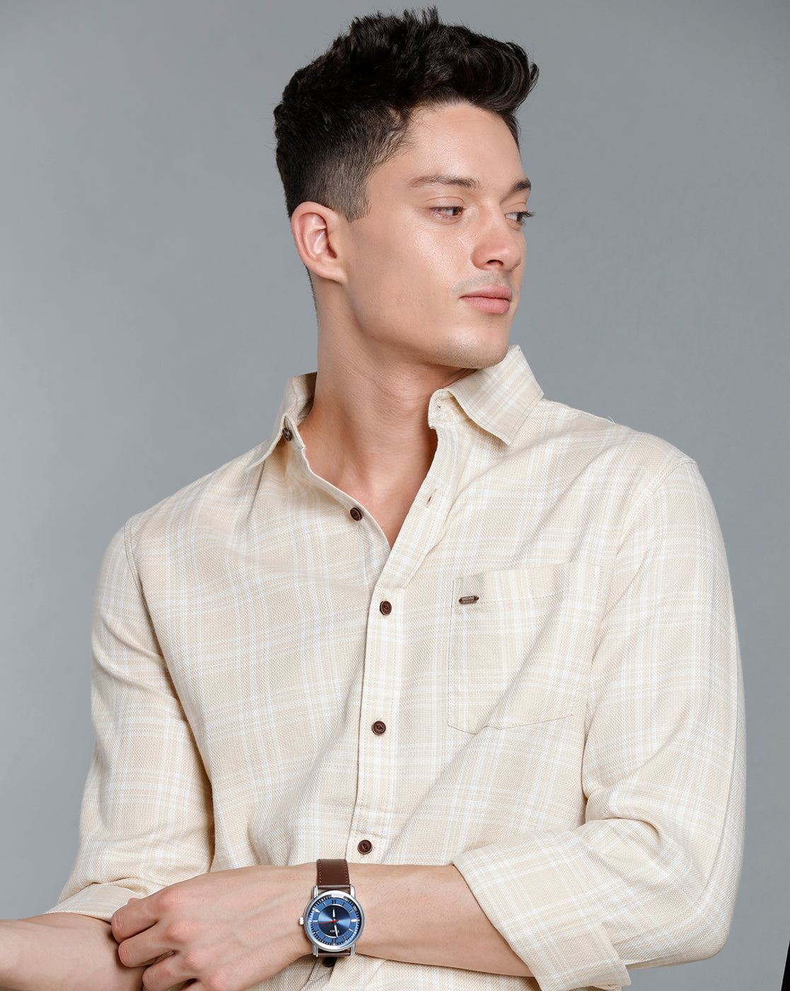 IDENTITI Men Slim Fit Regular Collar Checks Shirt In Beige