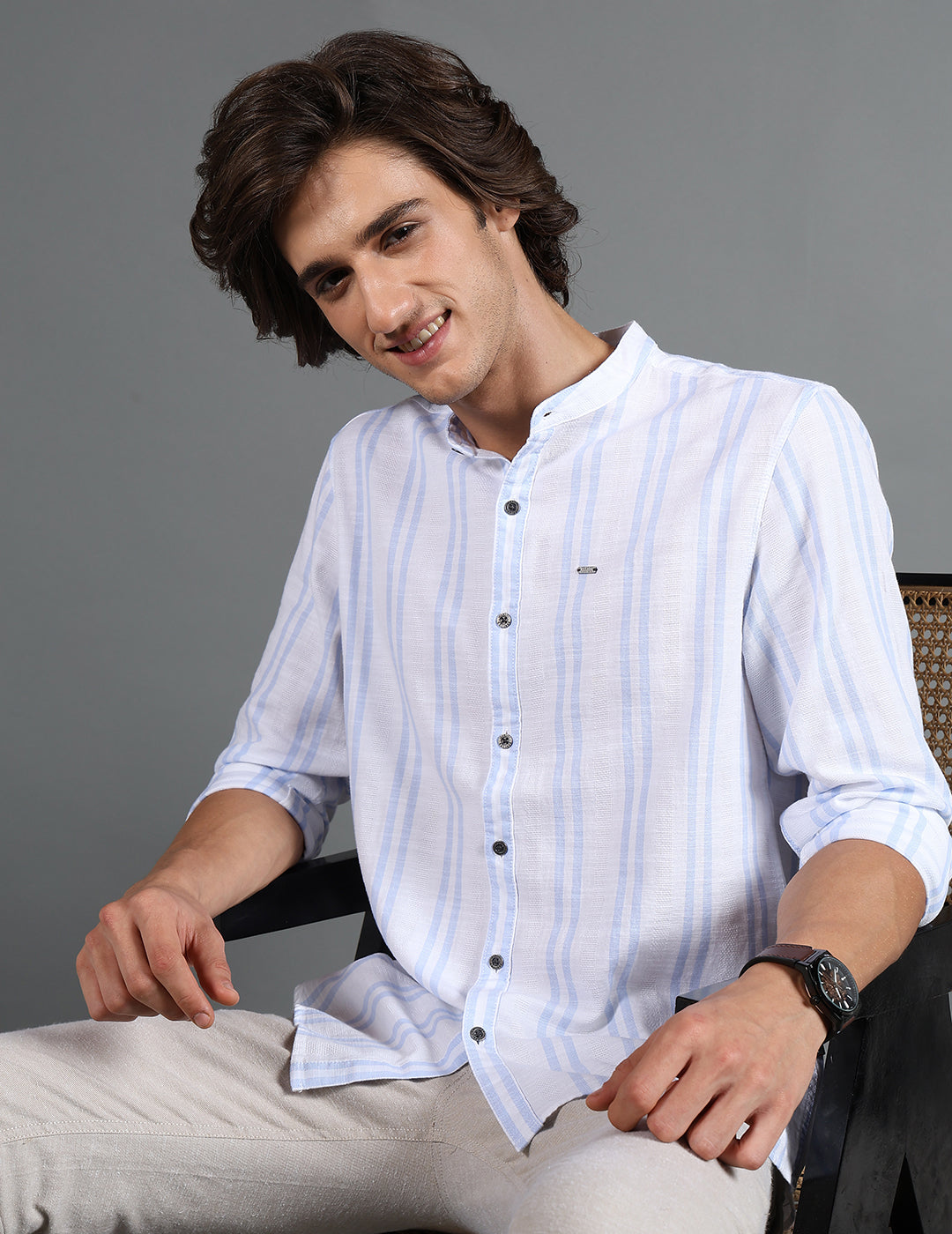 IDENTITI Men Slim Fit Mandarin Collar Striped Shirt In White.