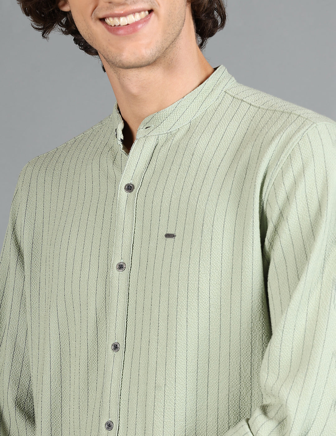 IDENTITI Men Slim Fit Mandarin Collar Striped Shirt In Pista Green.