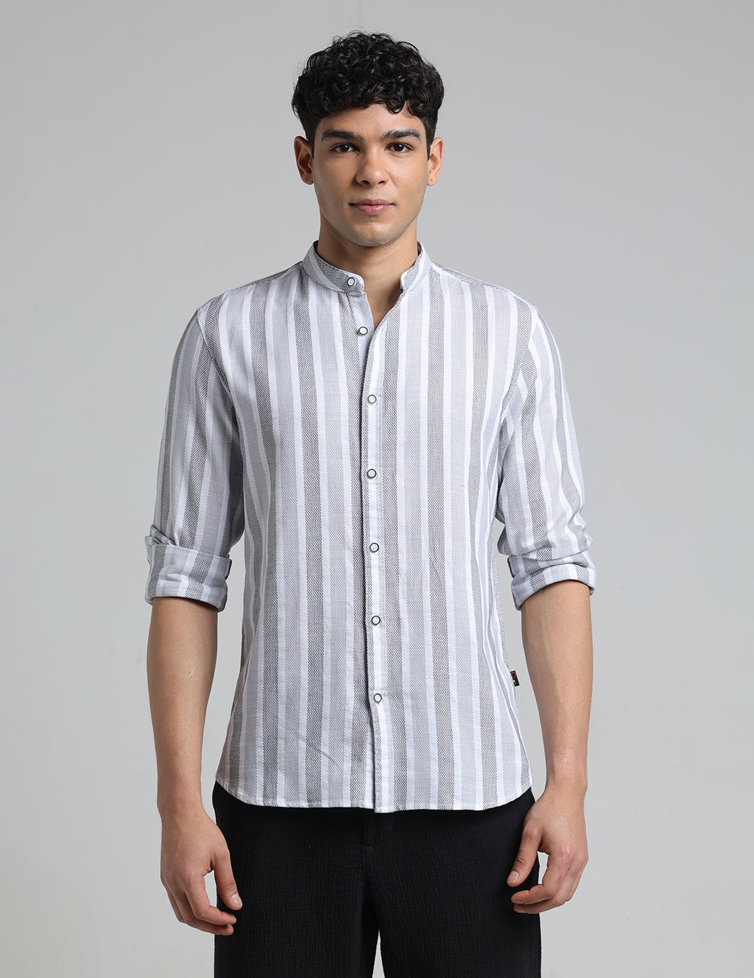 IDENTITI Men Slim Fit Mandarin Collar Striped Shirt In Black.