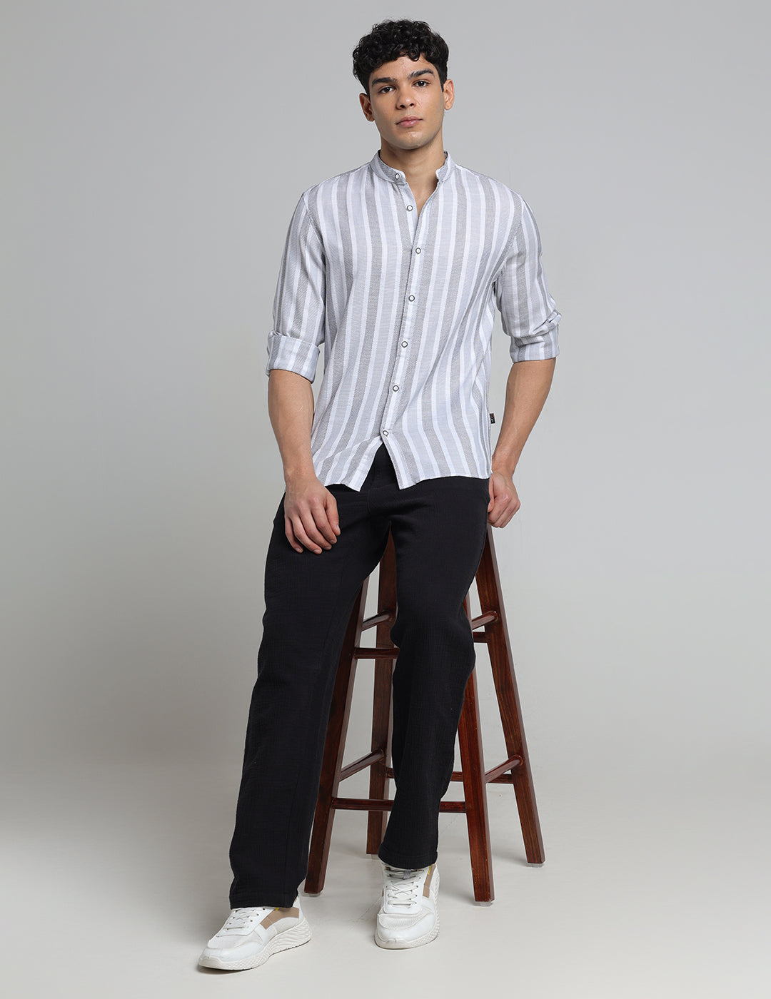 IDENTITI Men Slim Fit Mandarin Collar Striped Shirt In Black.