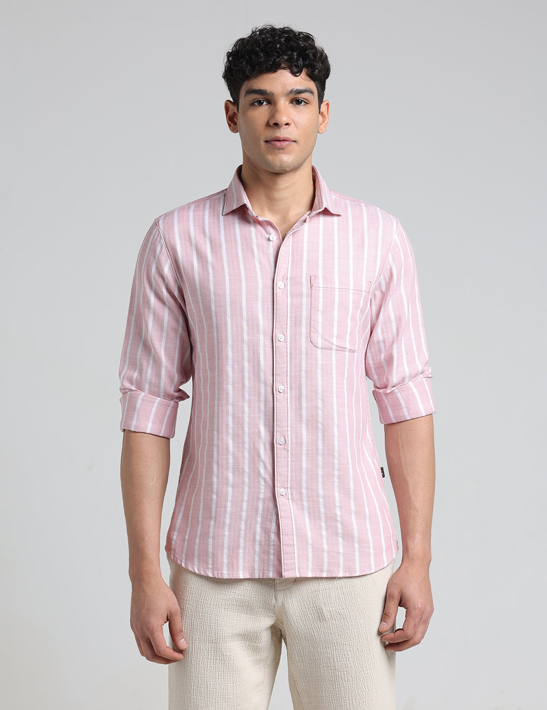 IDENTITI Men Slim Fit Cutaway Collar Striped Shirt In Pink.