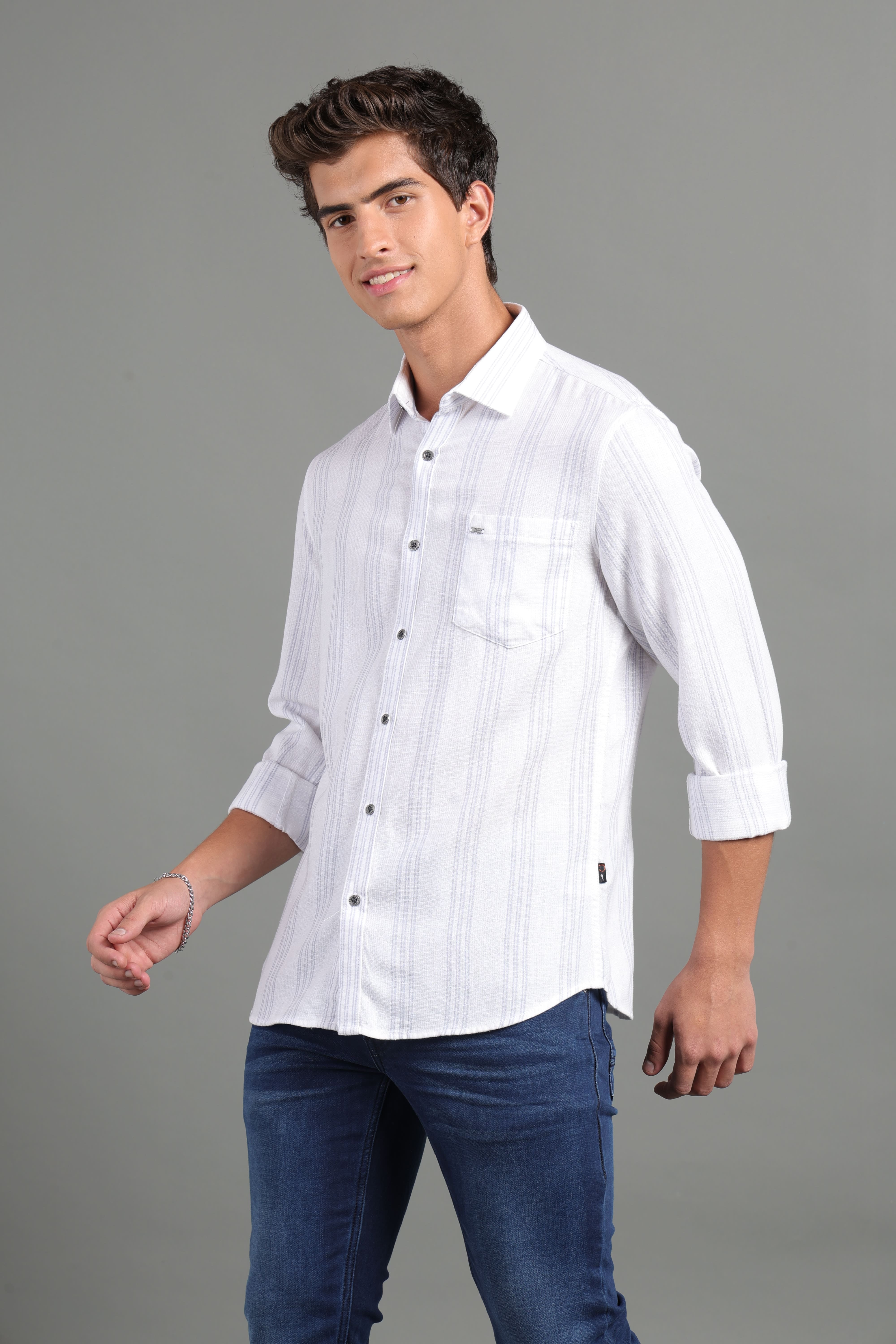 IDENTITI Men Slim Fit Regular Collar Striped Shirt In White.