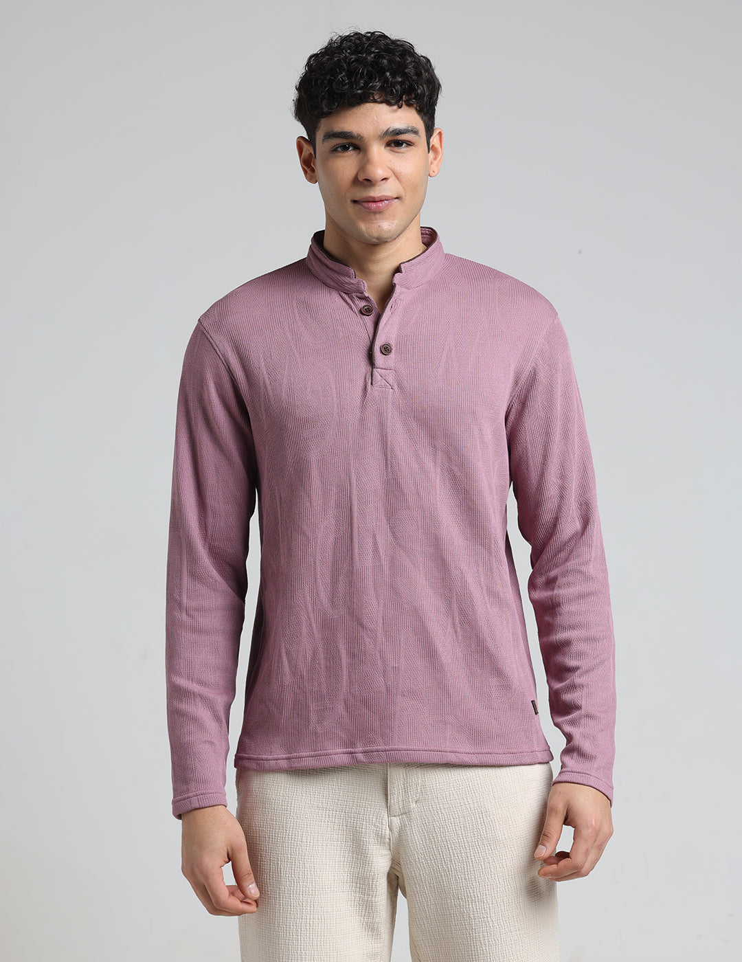 IDENTITI Men Slim Fit Mandarin Collar Solid T-Shirt In Onion.