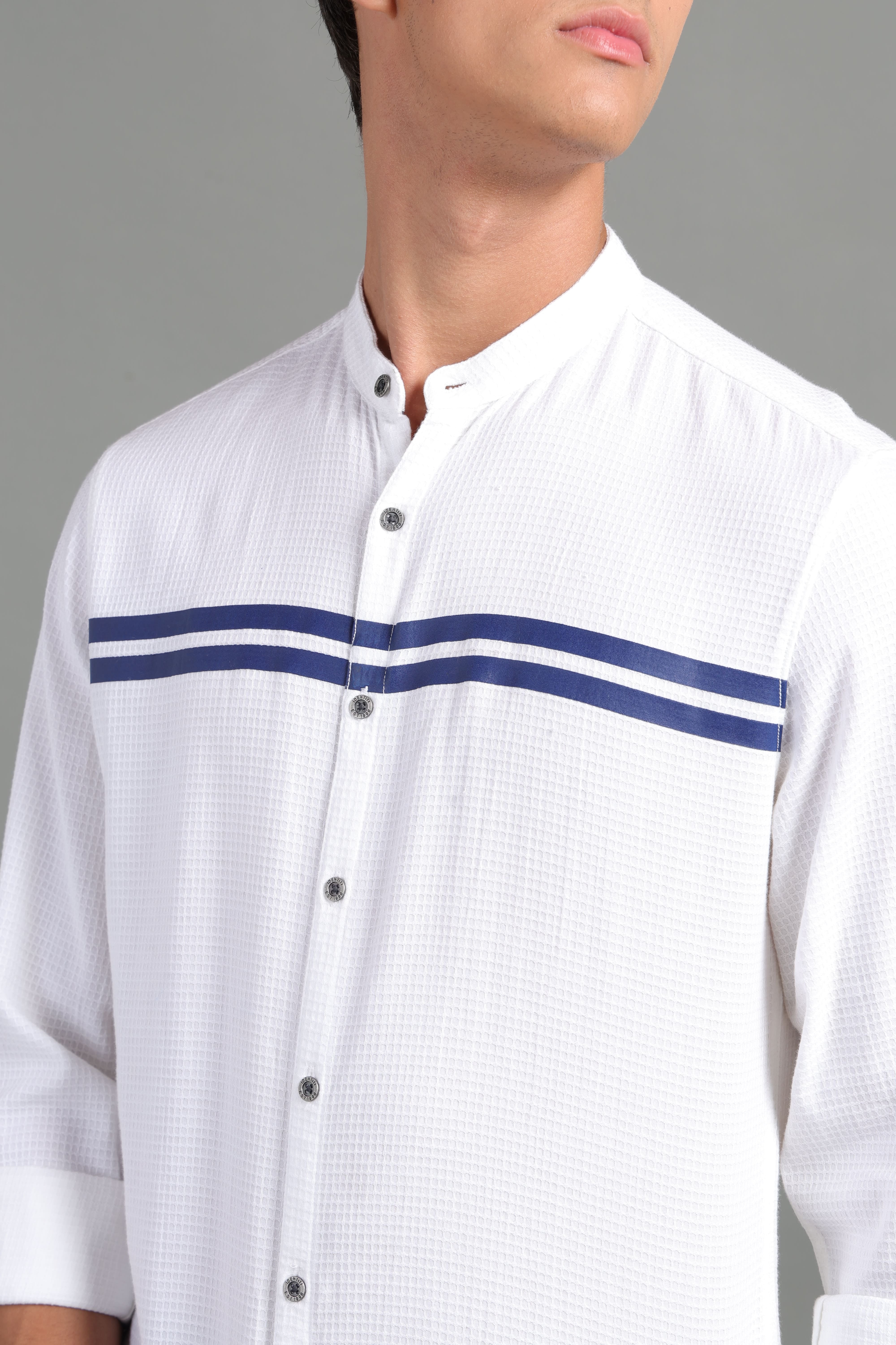 IDENTITI Men Slim Fit Mandarin Collar Solid Shirt In White.