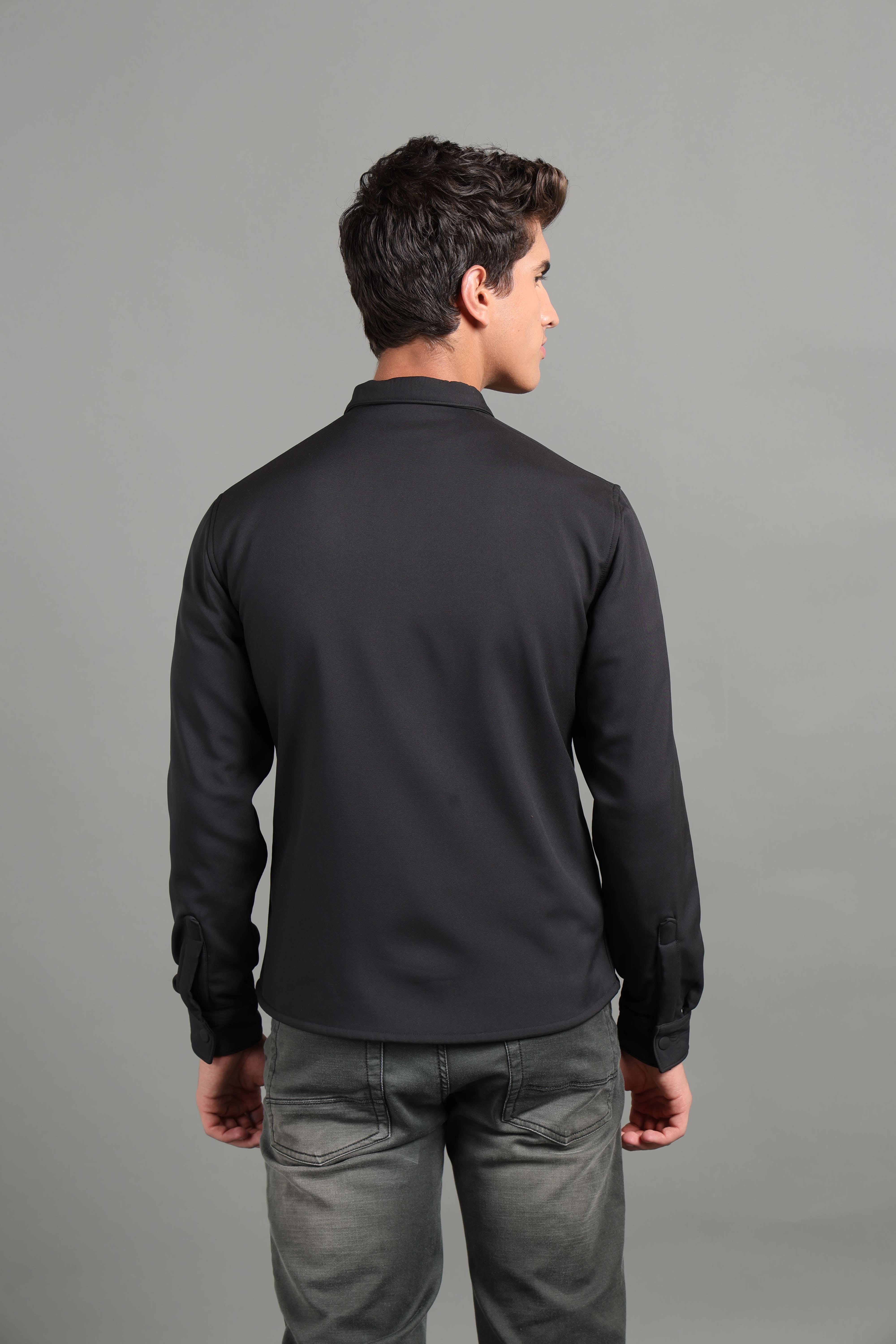 IDENTITI Men Slim Fit Regular Collar Solid Shacket In Black.