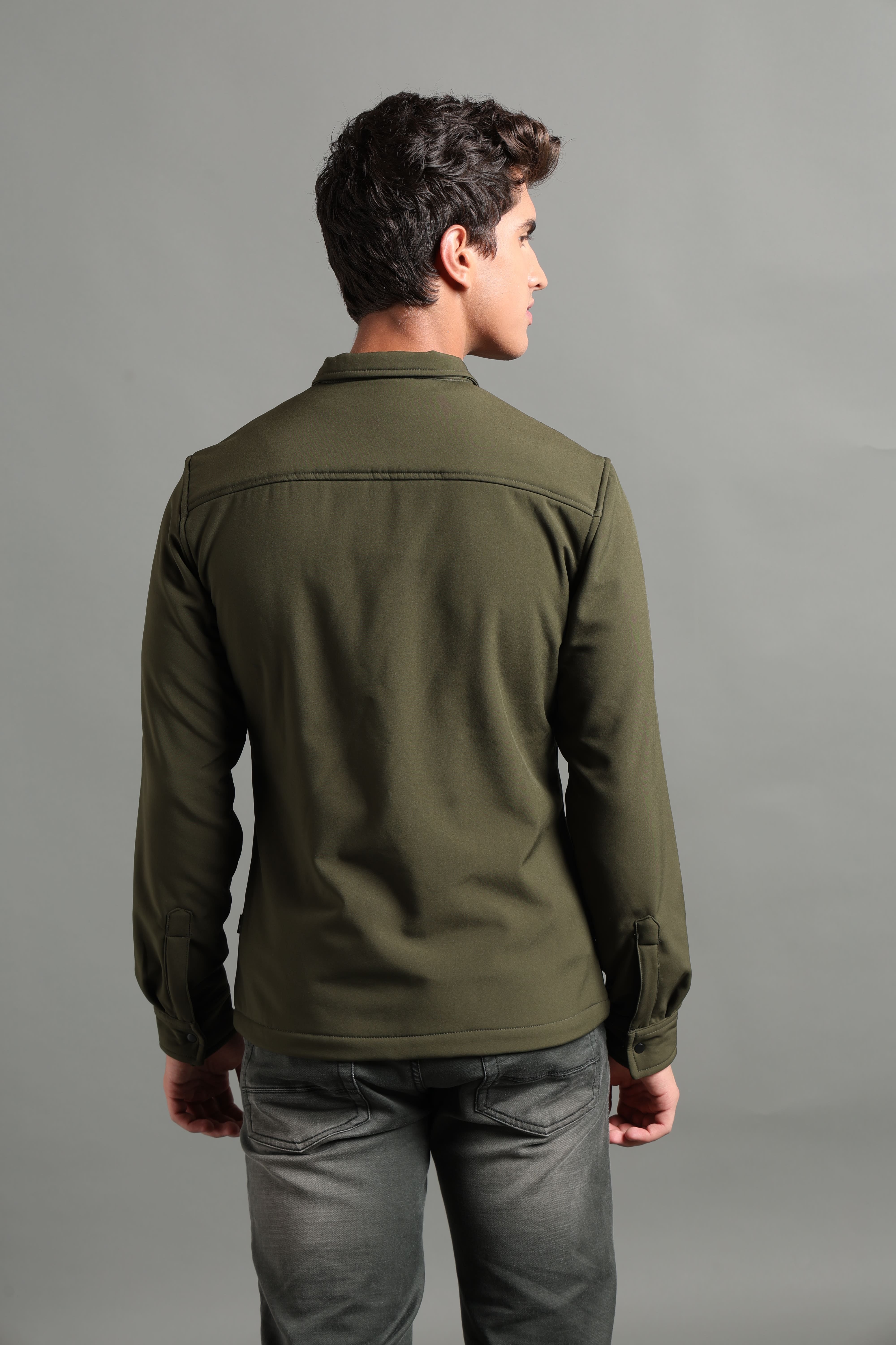 IDENTITI Men Slim Fit Regular Collar Solid Jacket In Olive.