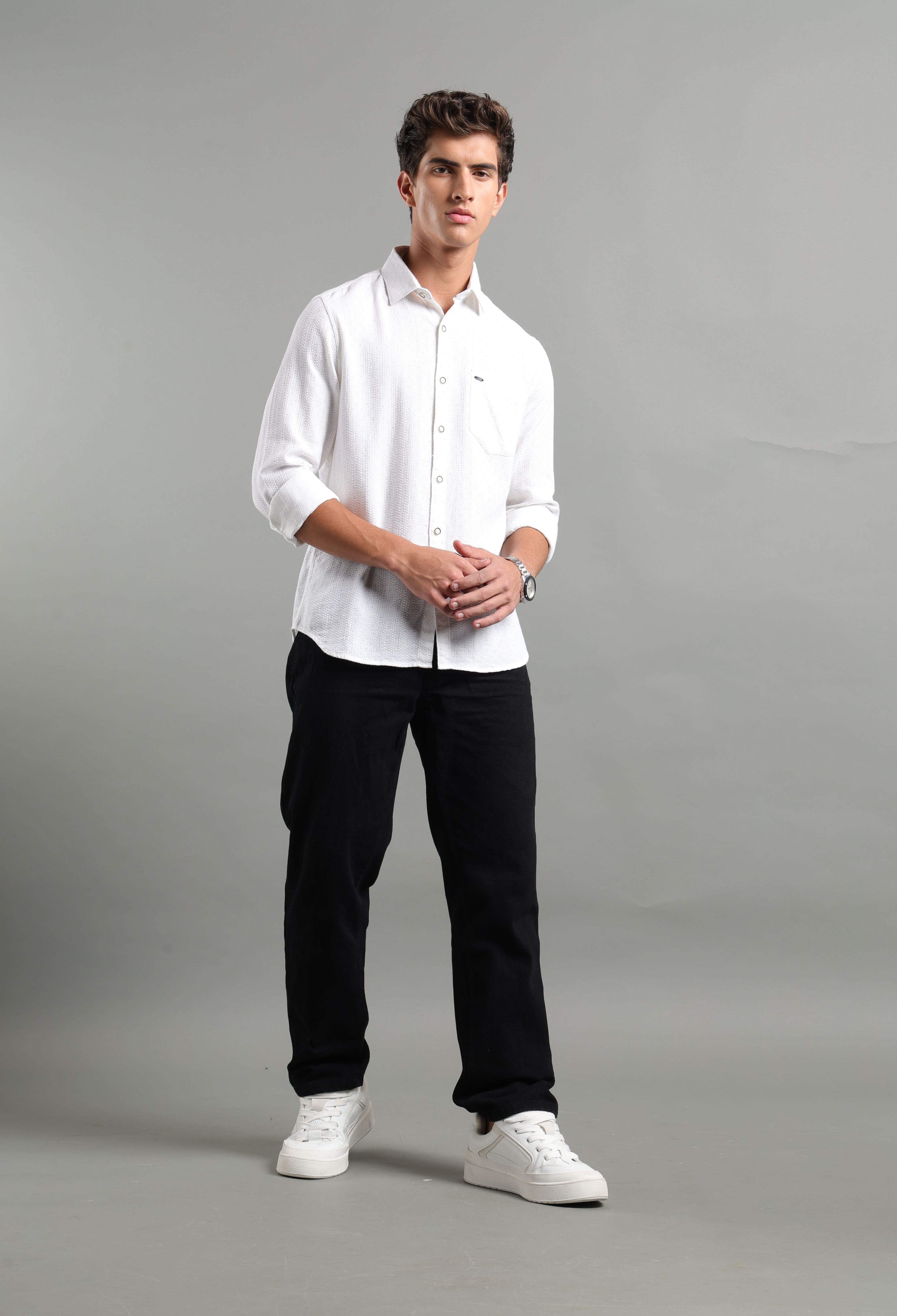 IDENTITI Men Slim Fit Regular Collar Printed Shirt In White.