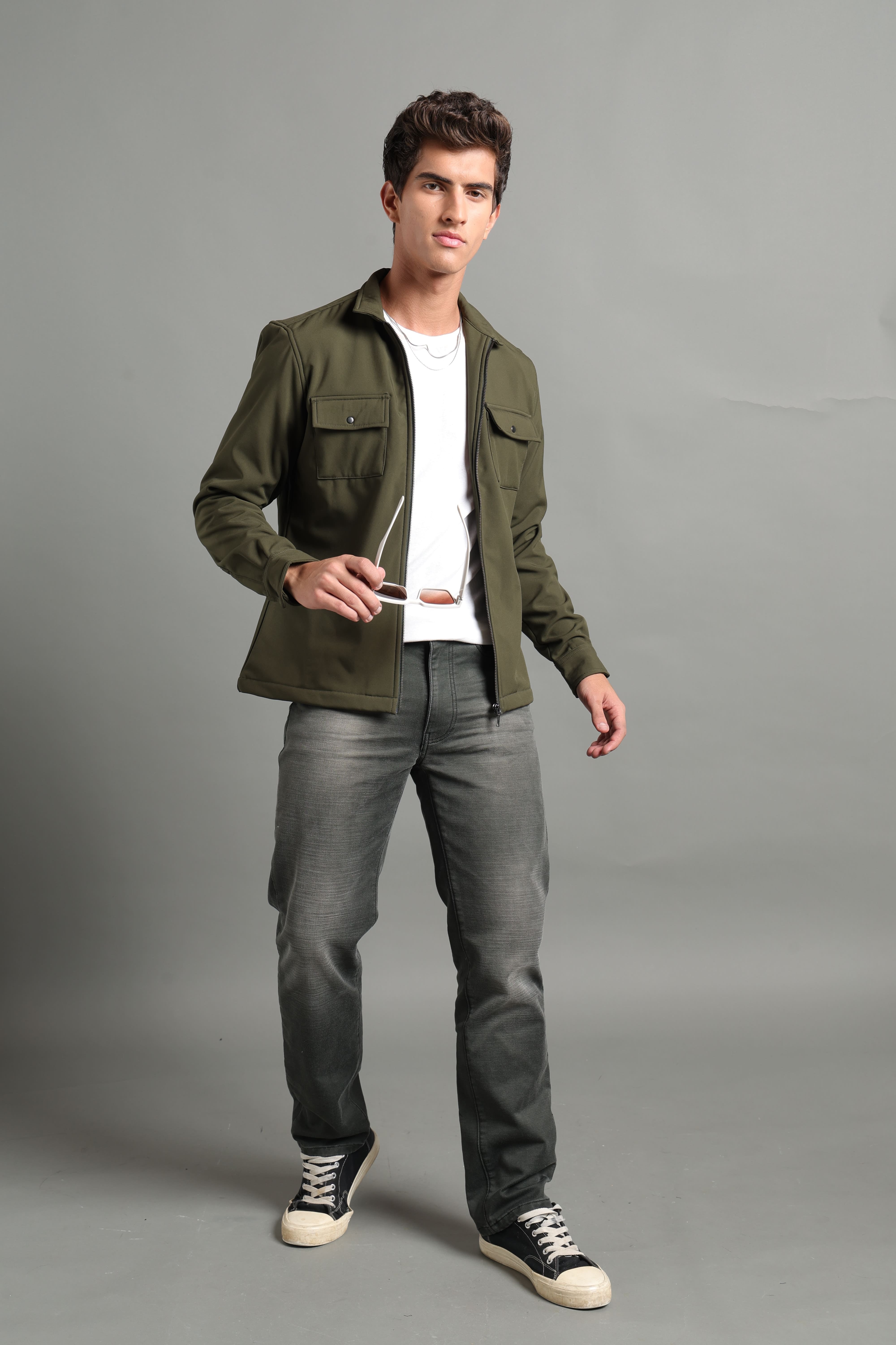 IDENTITI Men Slim Fit Regular Collar Solid Jacket In Olive.