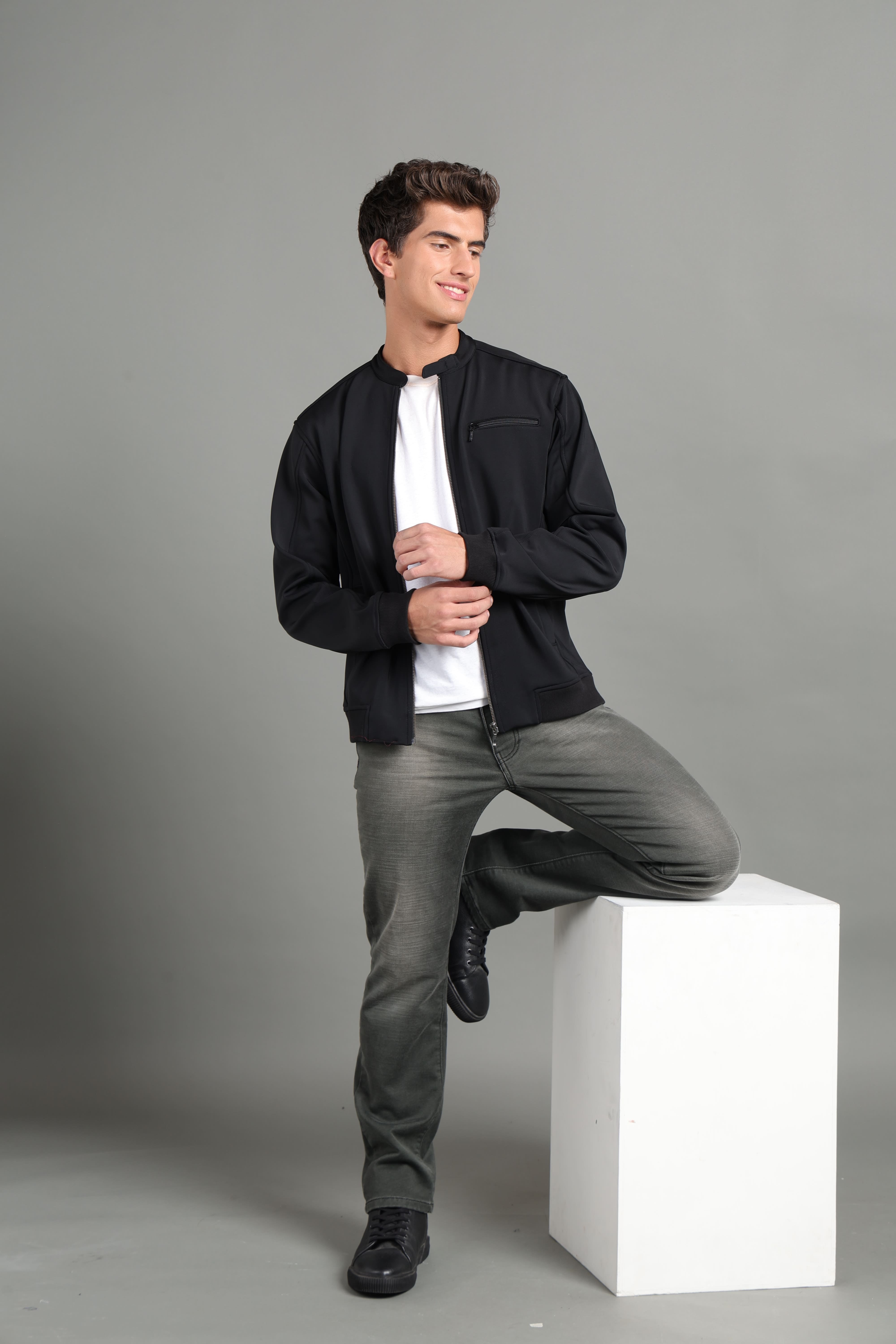 IDENTITI Men Slim Fit Mandarin Collar Solid Jacket In Black.