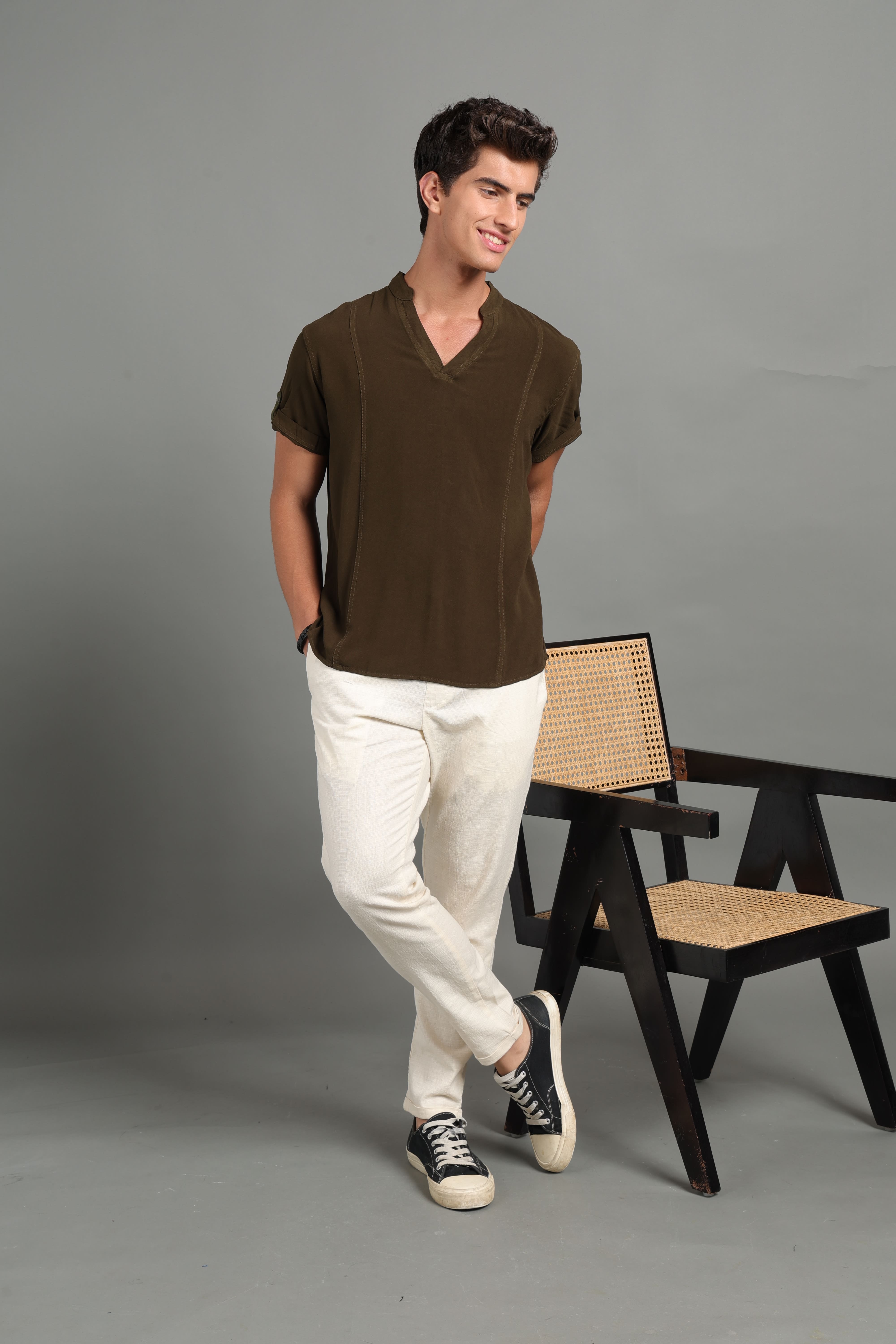 IDENTITI Men Slim Fit Mandarin Collar Solid Shirt In Olive.