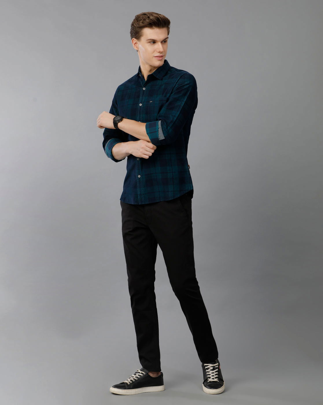 IDENTITI Men Corduroy Checks Shirt In Green