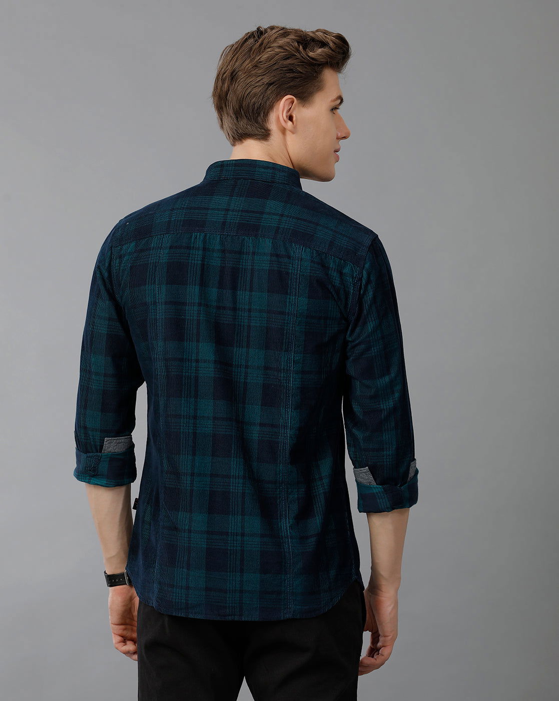 IDENTITI Men Corduroy Checks Shirt In Green