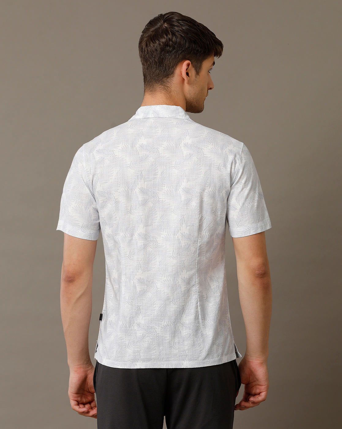 IDENTITI Men Slim Fit Cuban Collar Printed Shirt In Blue.