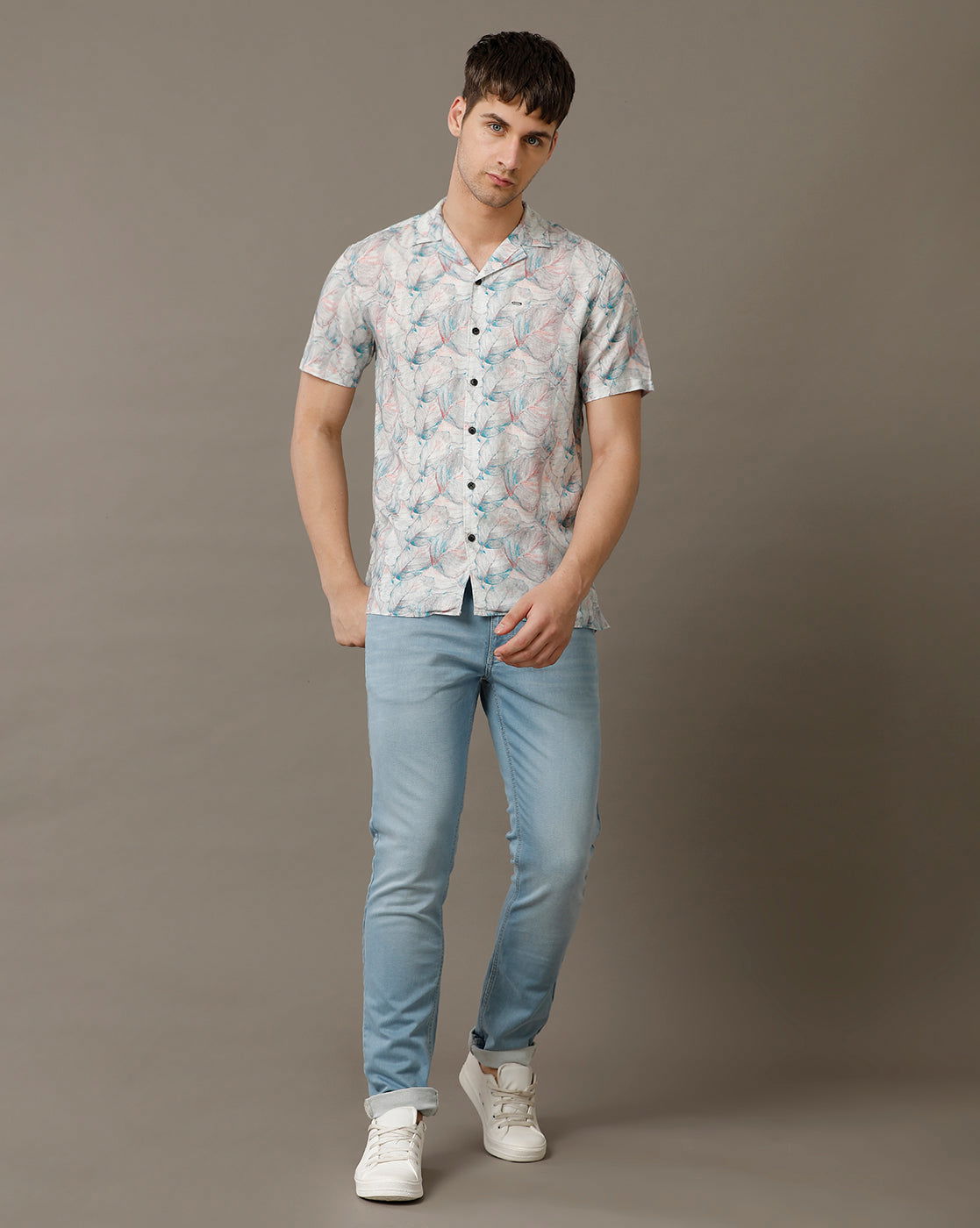 IDENTITI Men Slim Fit Cuban Collar Printed Shirt In Grey.