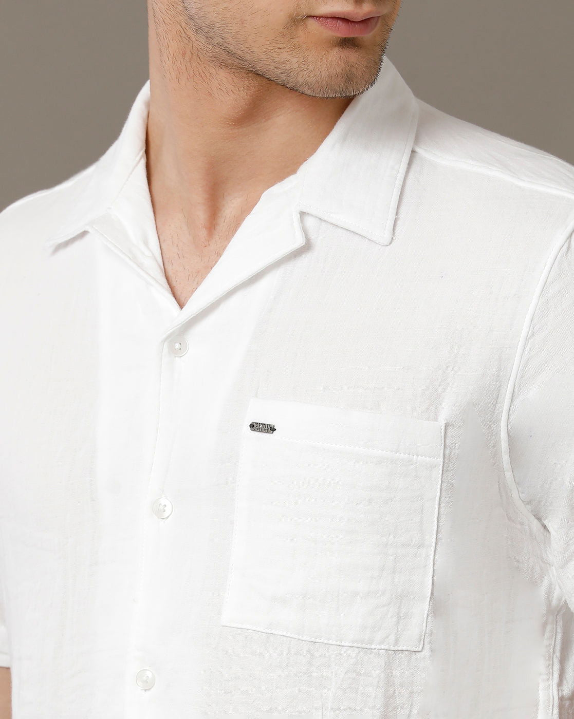 IDENTITI Men Slim Fit Cuban Collar Solid Shirt In White.