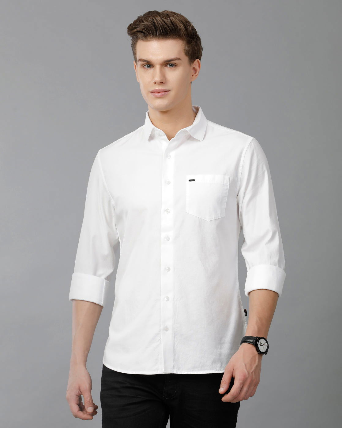 IDENTITI Men Slim Fit Cut Away Collar Solid Shirt In White