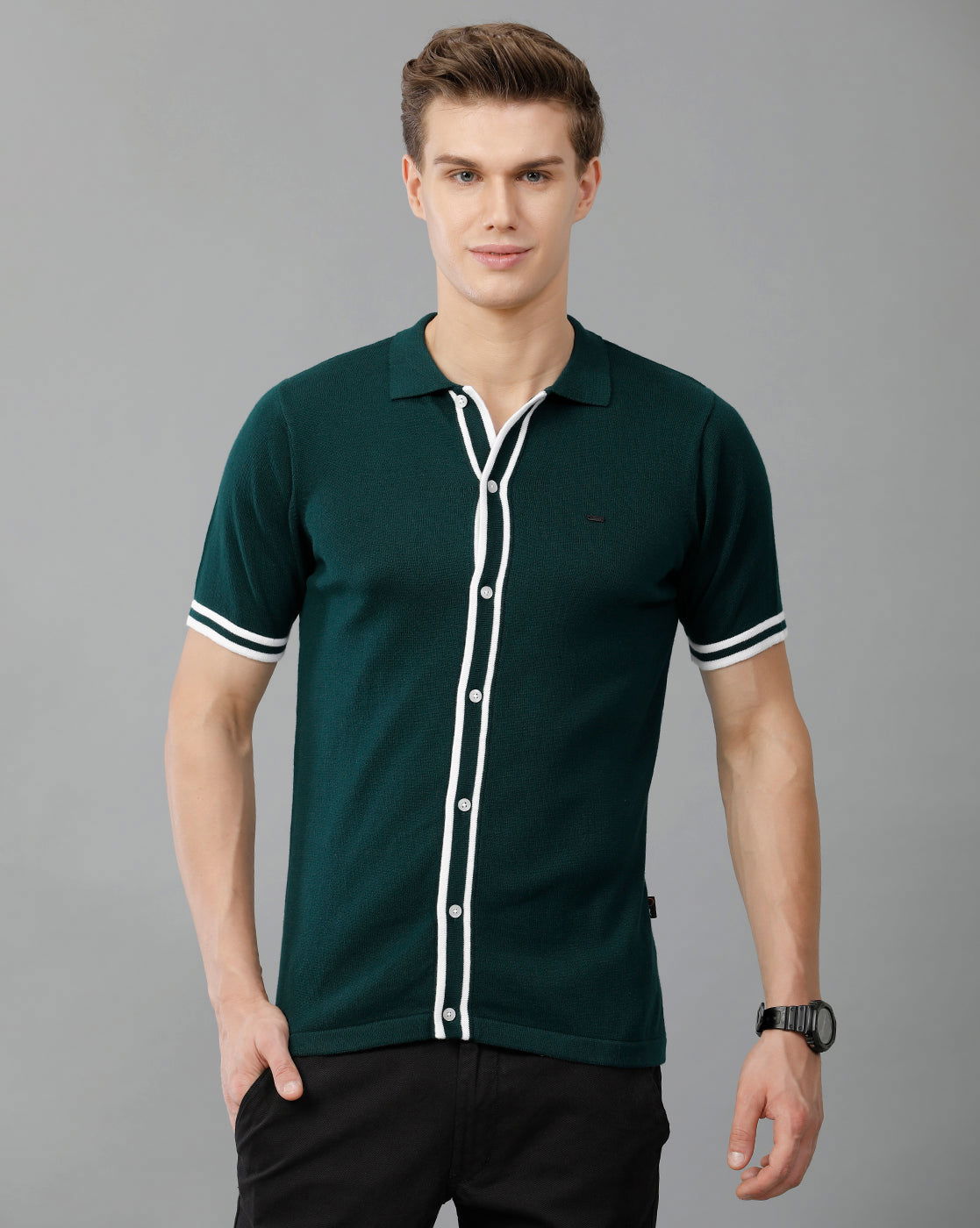 IDENTITI Men Slim Fit Flat Knit Shirt In Green