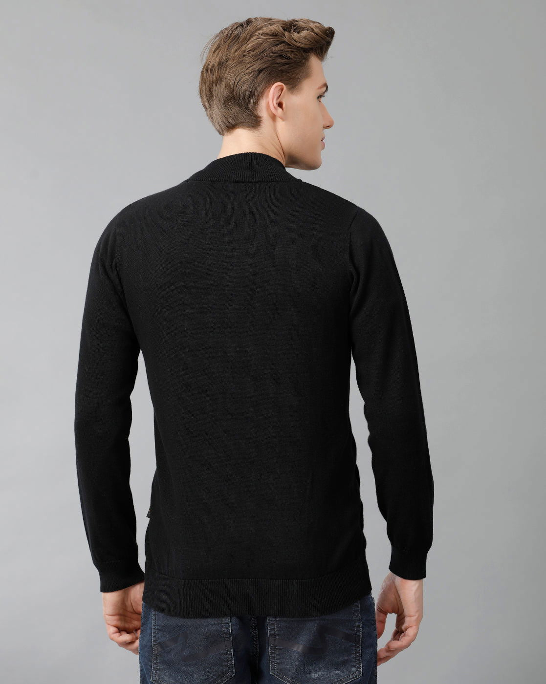 IDENTITI Men Slim Fit High Neck Flat Knit In Black