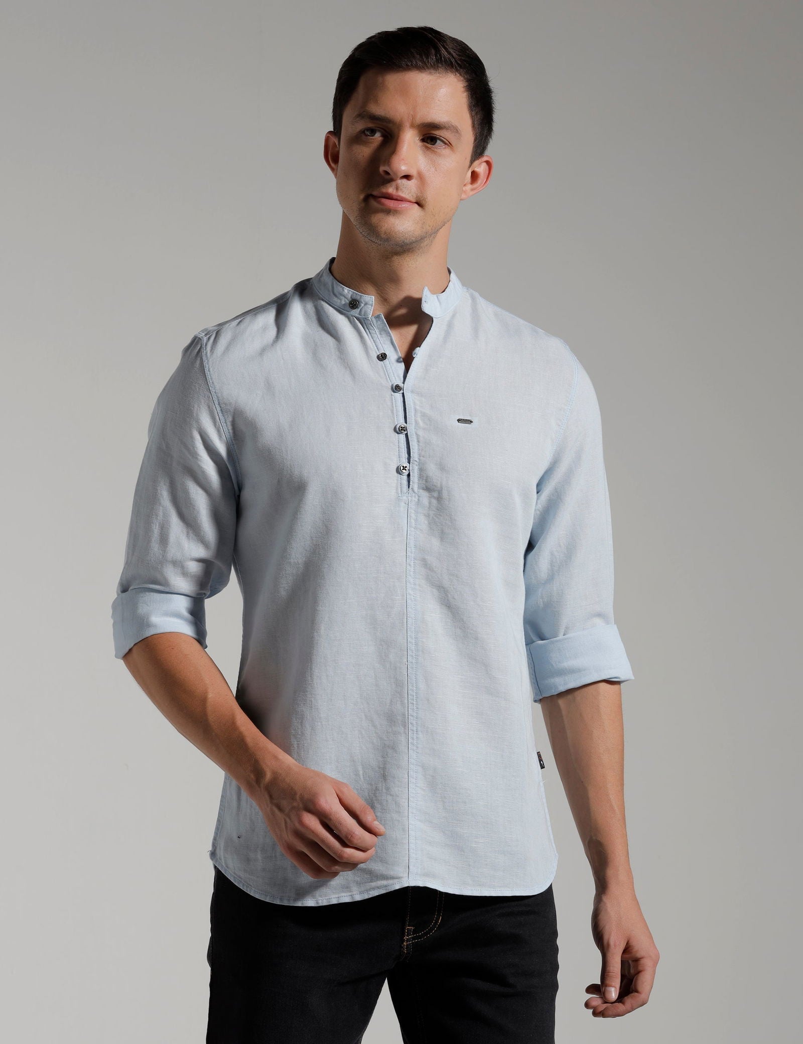 IDENTITI Men Slim Fit Mandarin Collar Solid Shirt