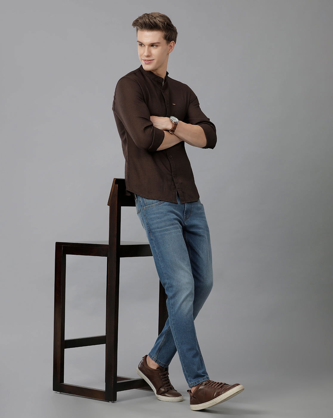 IDENTITI Men Slim Fit Mandarin Collar Solid Shirt In Brown