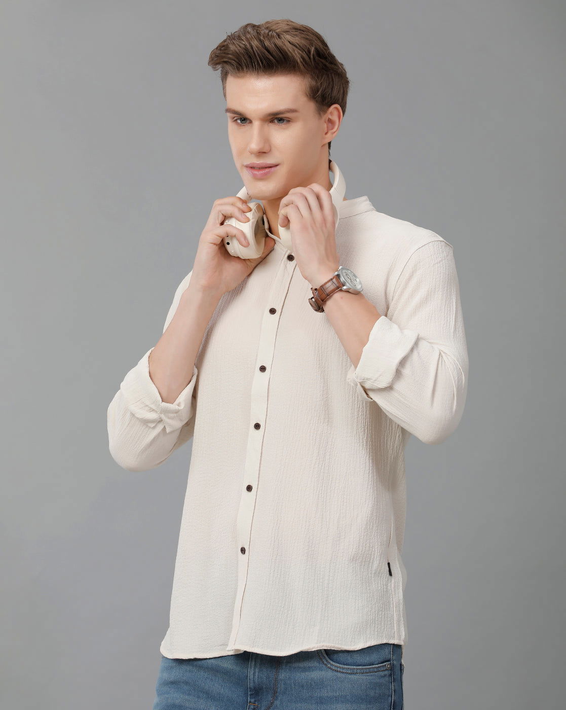 IDENTITI Men Slim Fit Mandarin Collar Solid Shirt In Cream